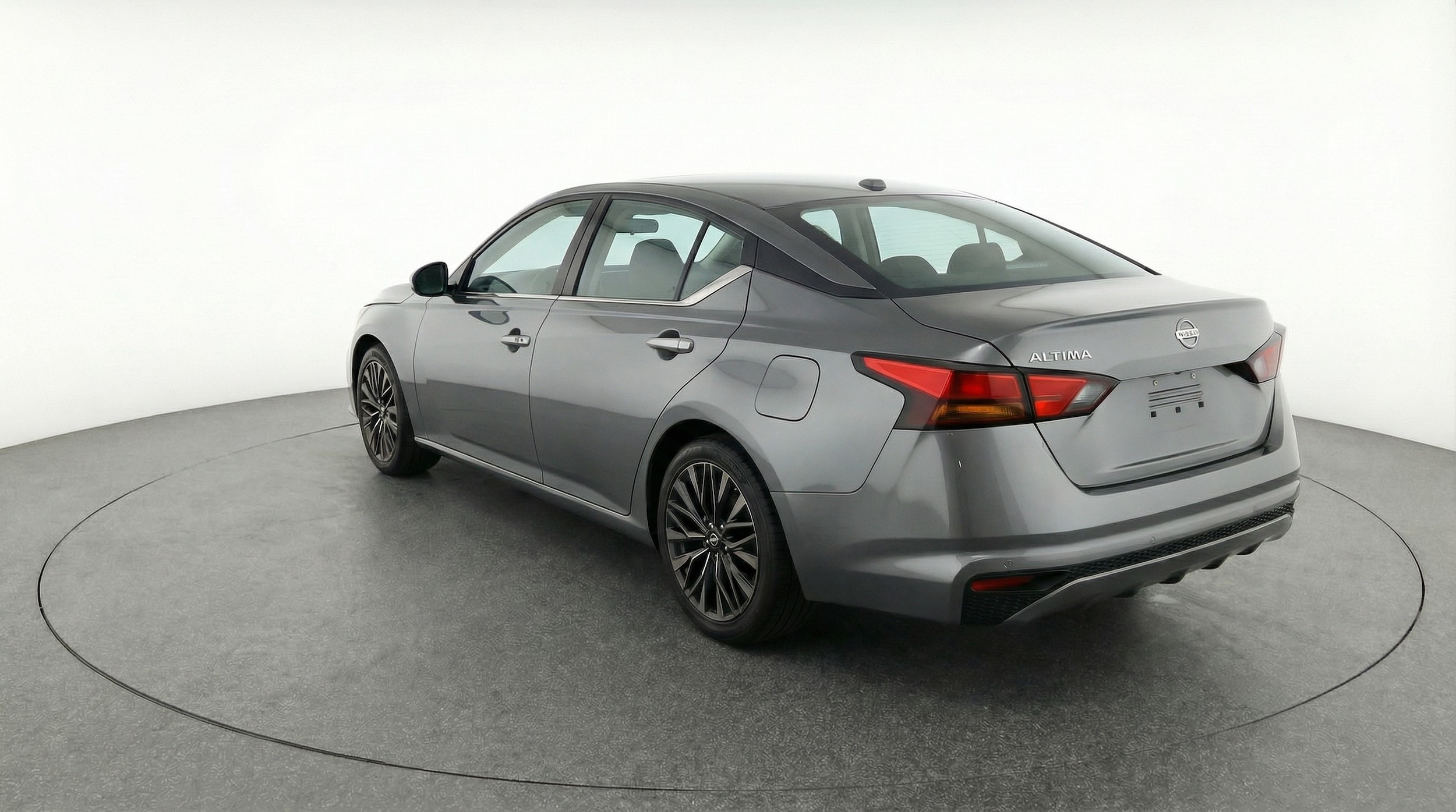 Thumbnail: 2025 Nissan Altima - 5
