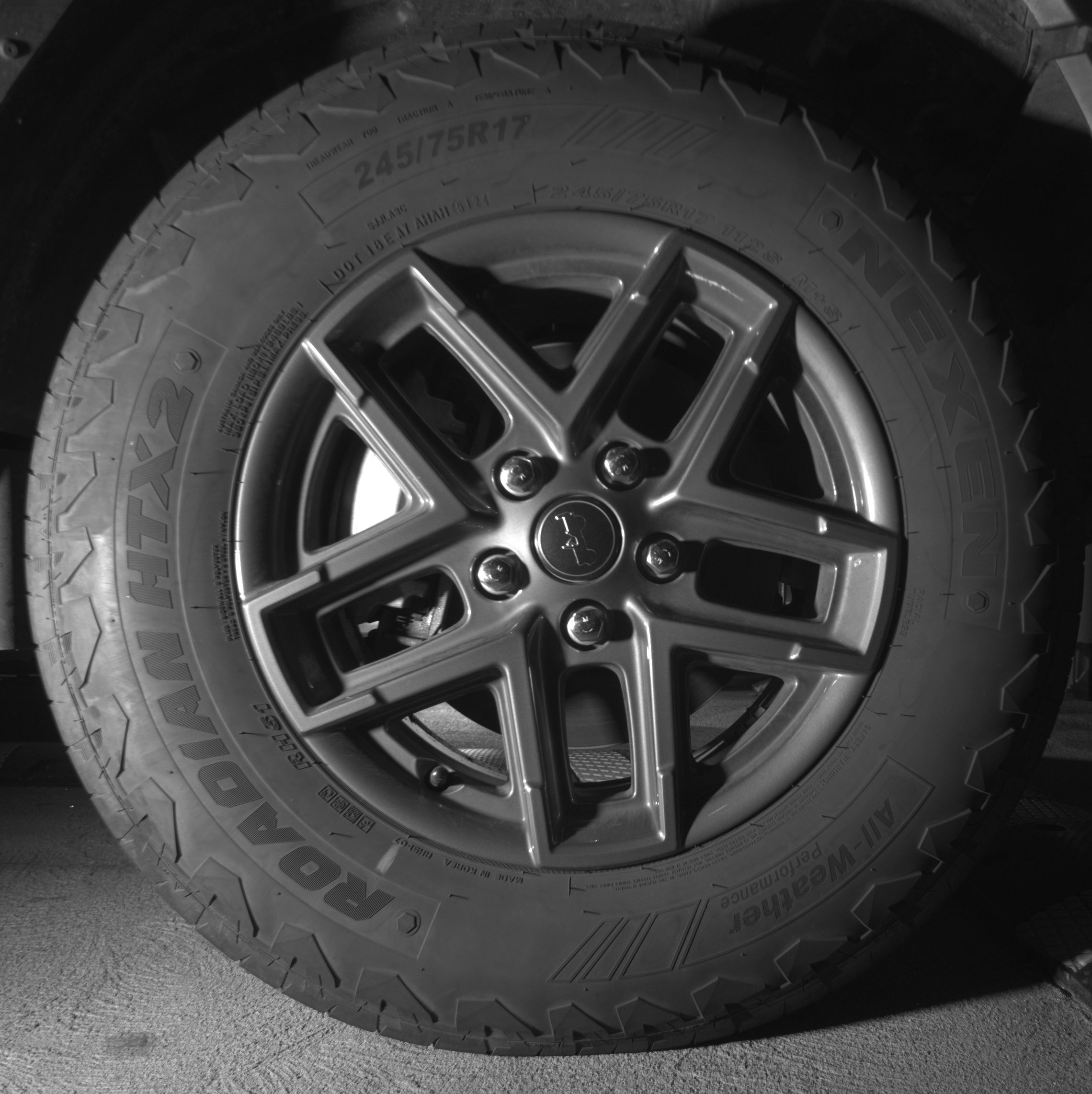 Thumbnail: 2025 Jeep Wrangler - 10