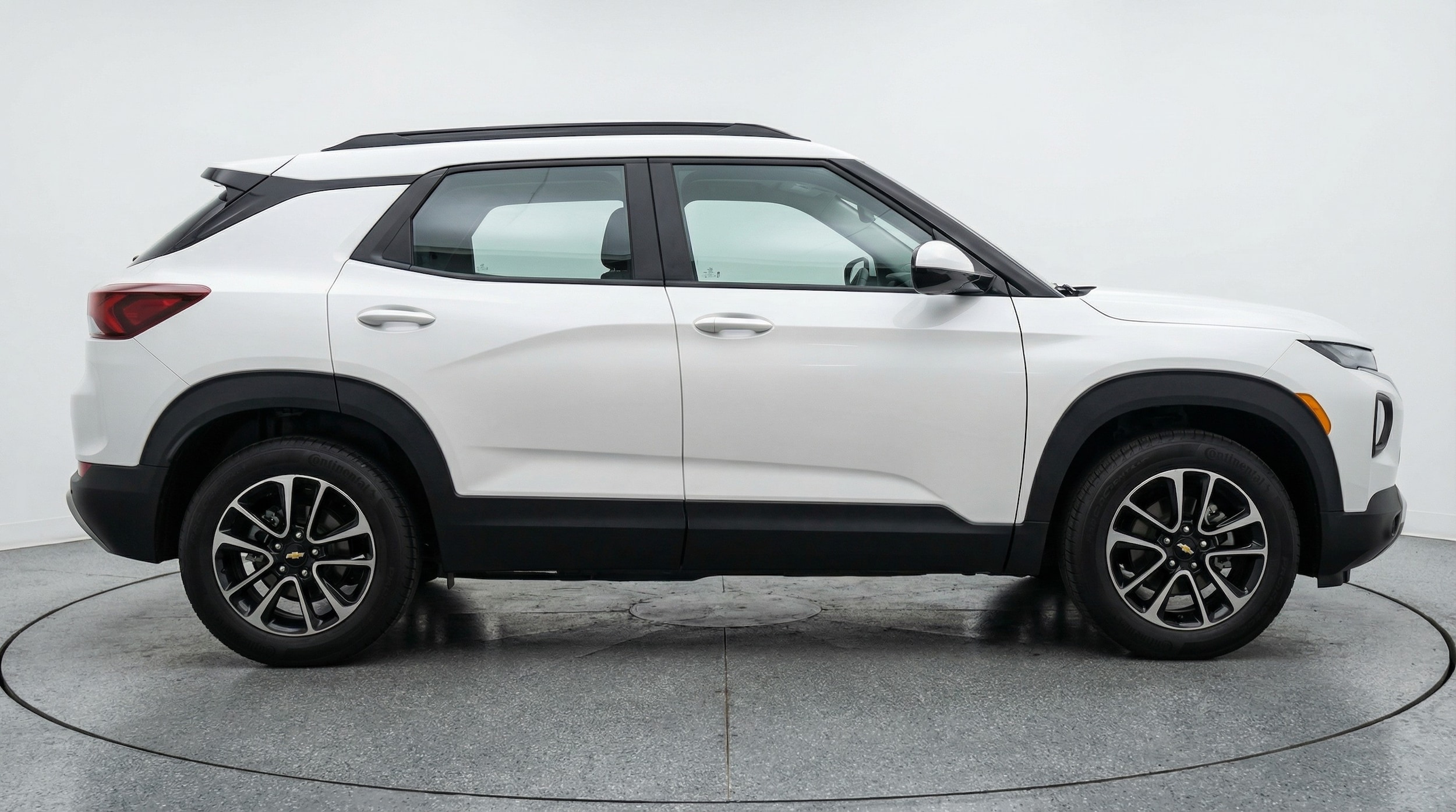 Thumbnail: 2025 Chevrolet TrailBlazer - 8