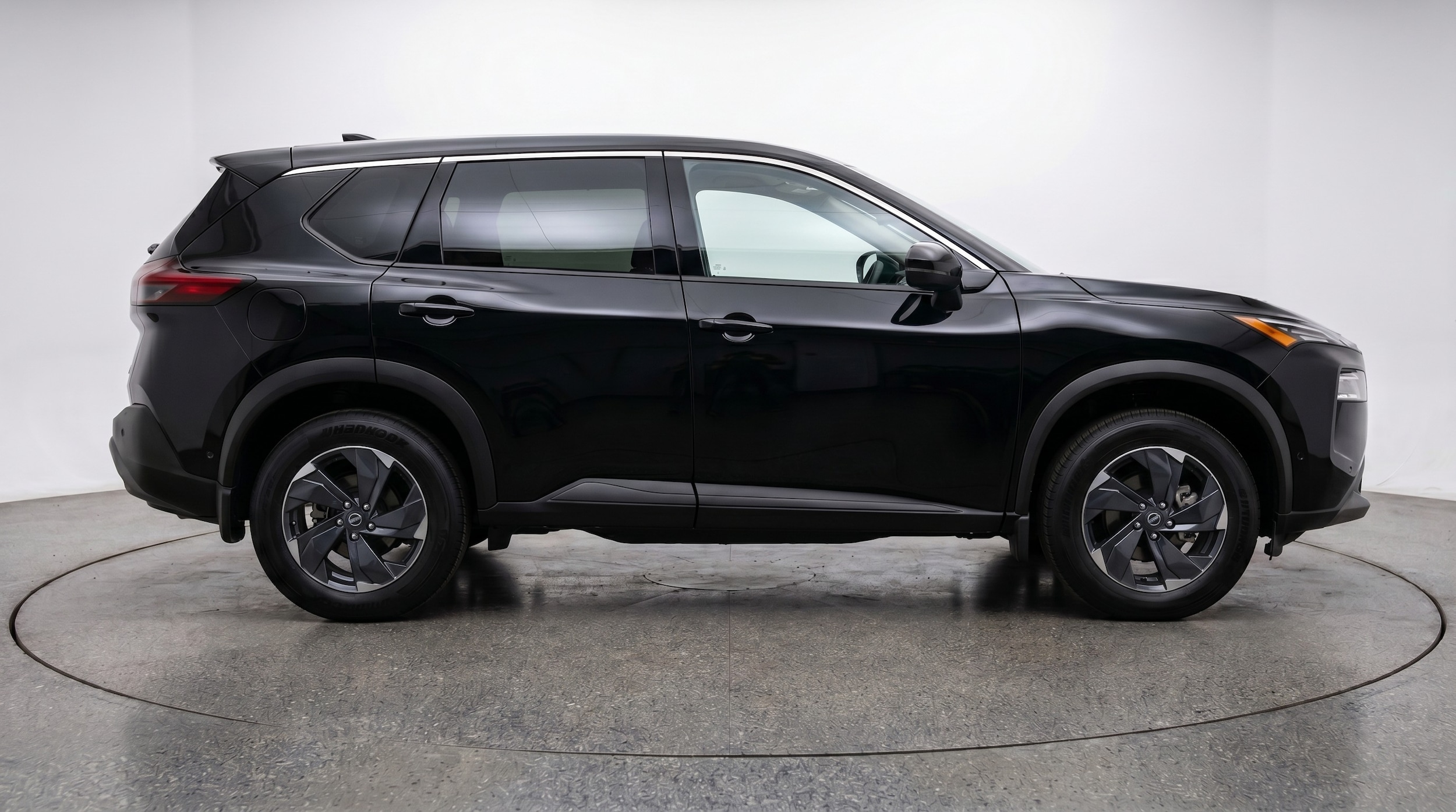 Thumbnail: 2025 Nissan Rogue - 8