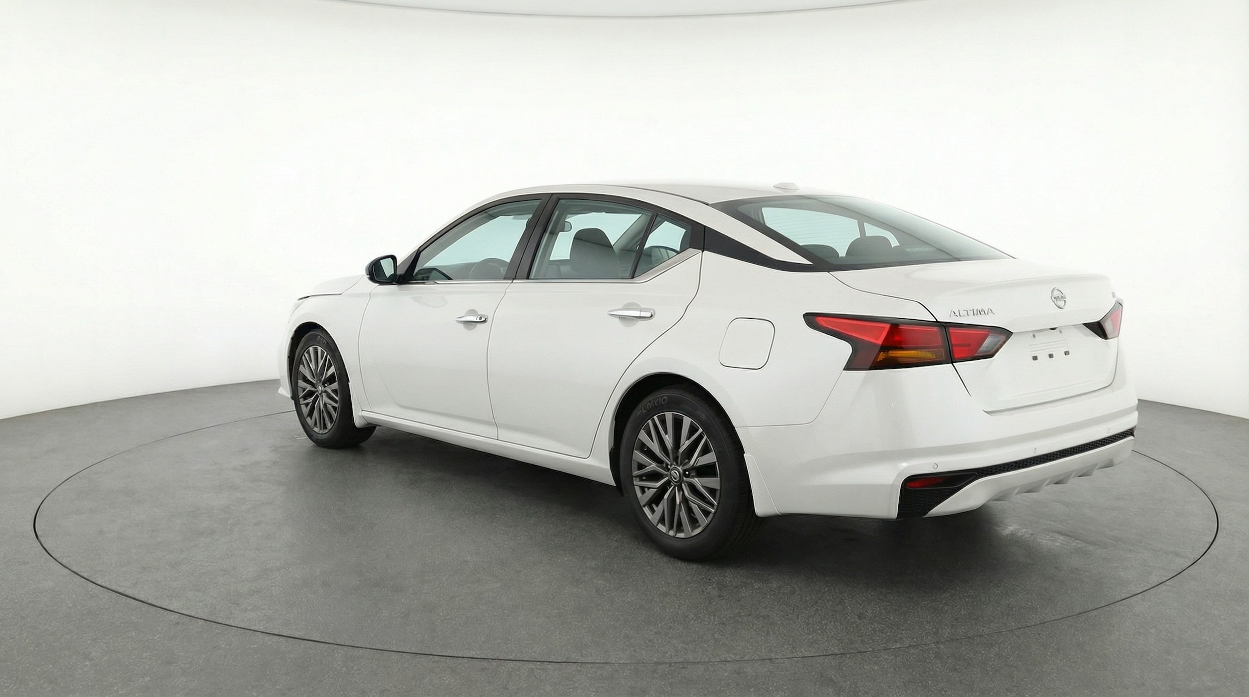 Thumbnail: 2025 Nissan Altima - 5