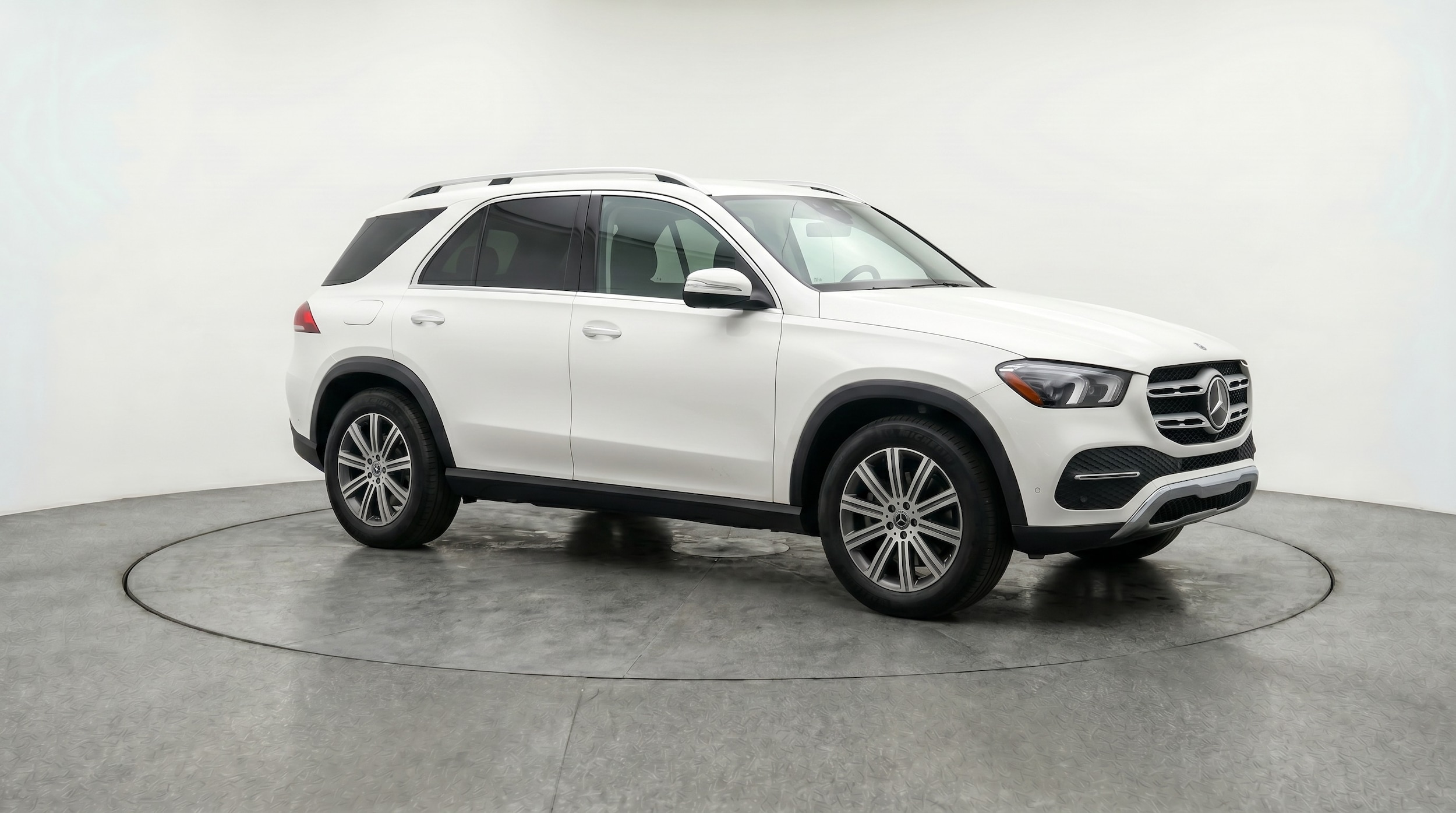 Thumbnail: 2026 Mercedes-Benz GLE - 1