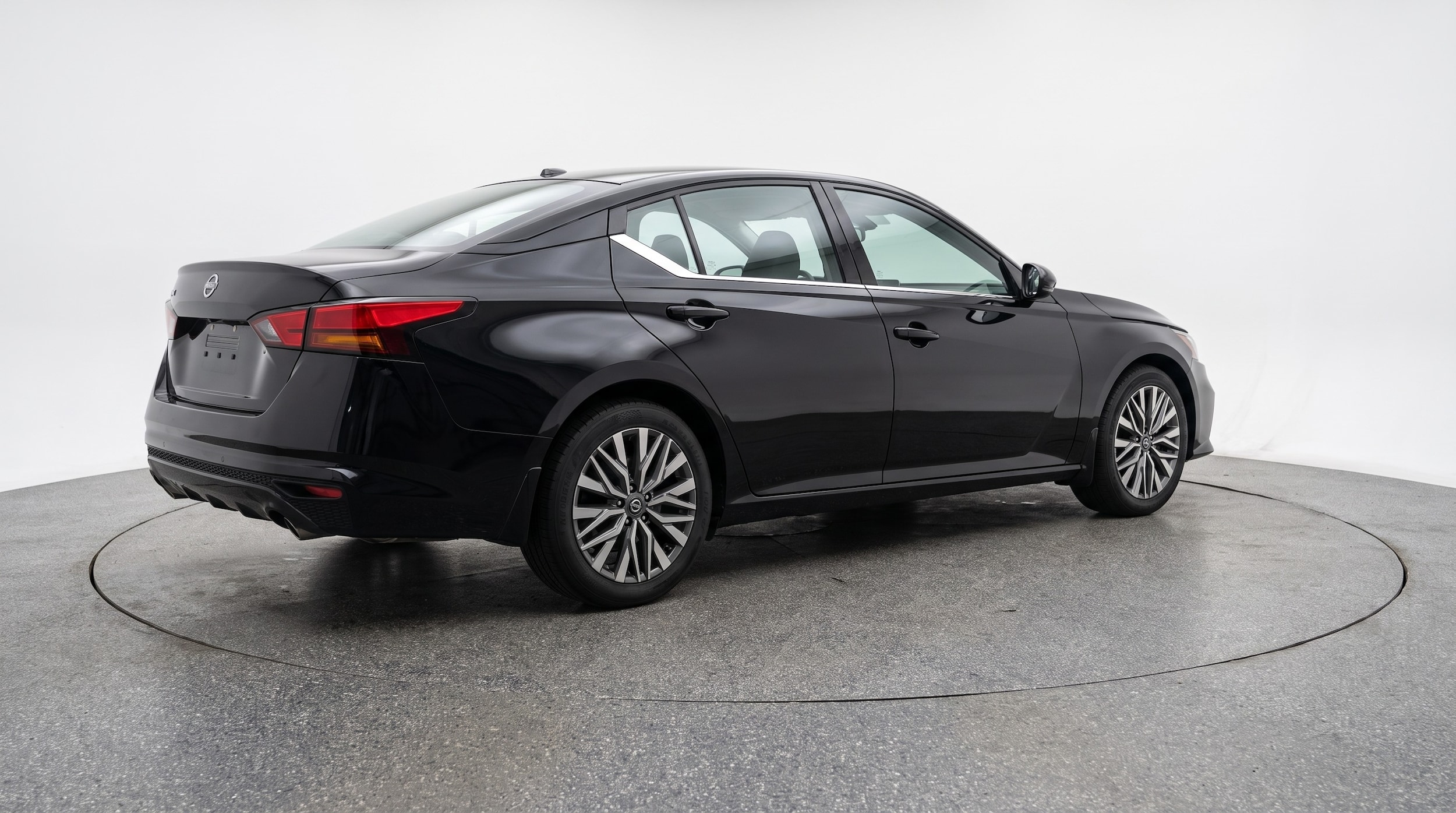 Thumbnail: 2025 Nissan Altima - 7