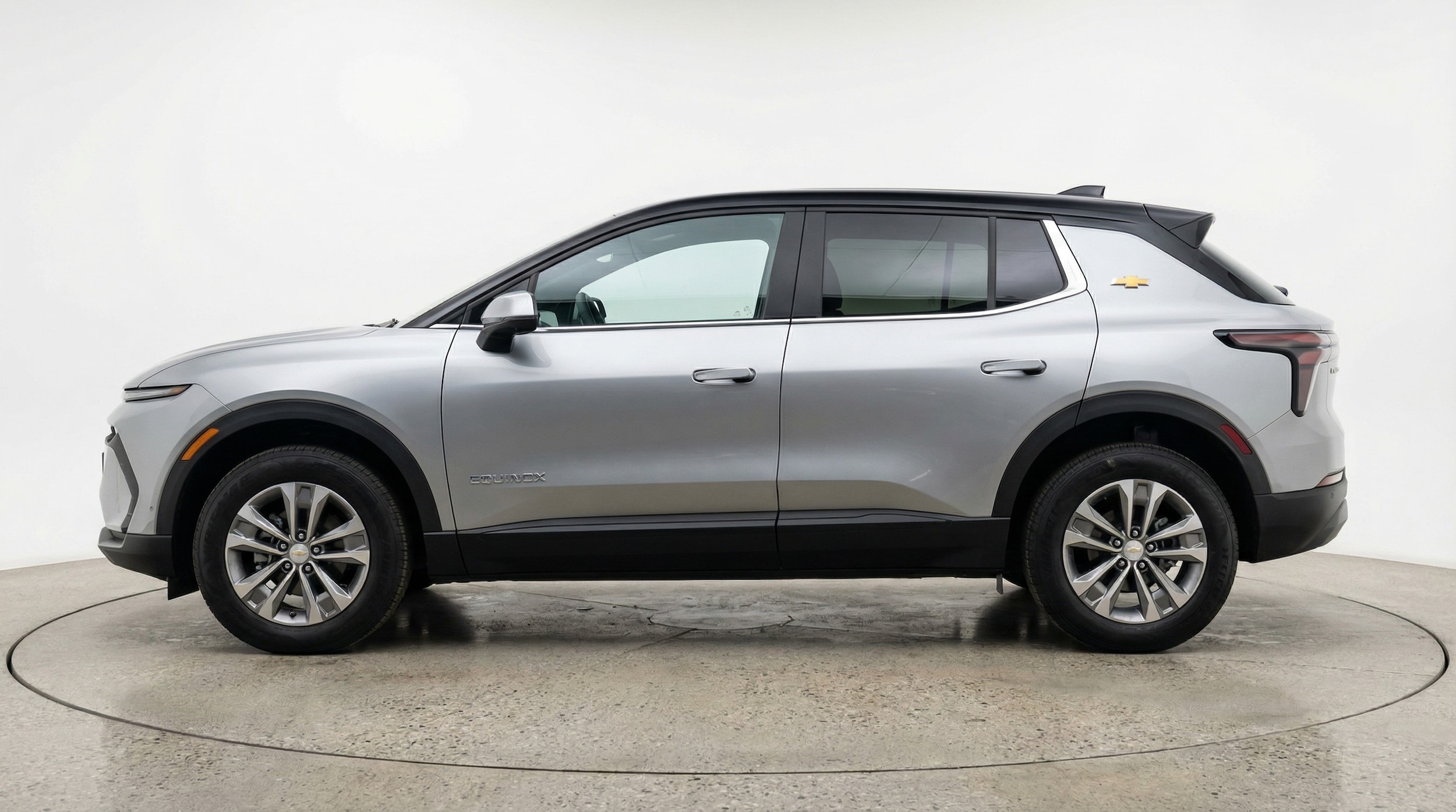 Thumbnail: 2025 Chevrolet Equinox - 4