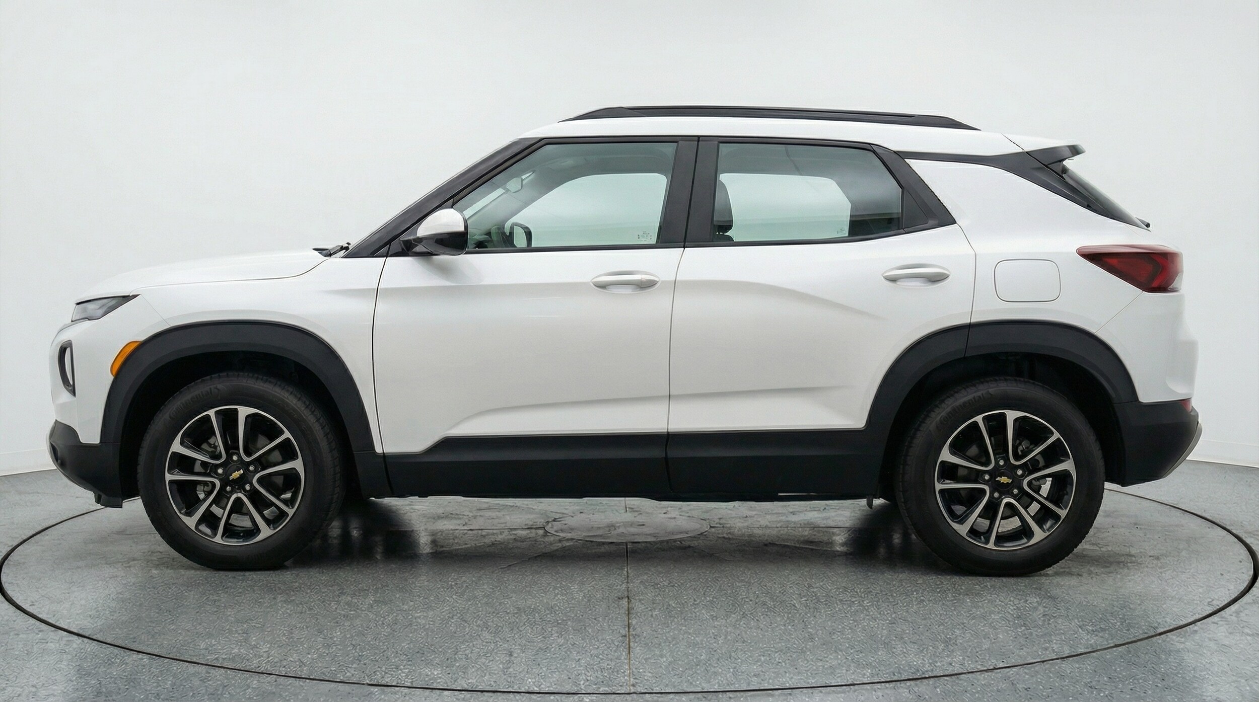 Thumbnail: 2025 Chevrolet TrailBlazer - 4