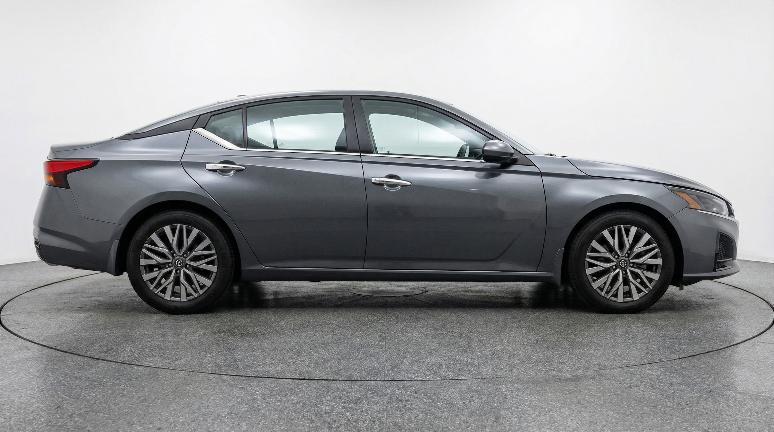 Thumbnail: 2025 Nissan Altima - 8