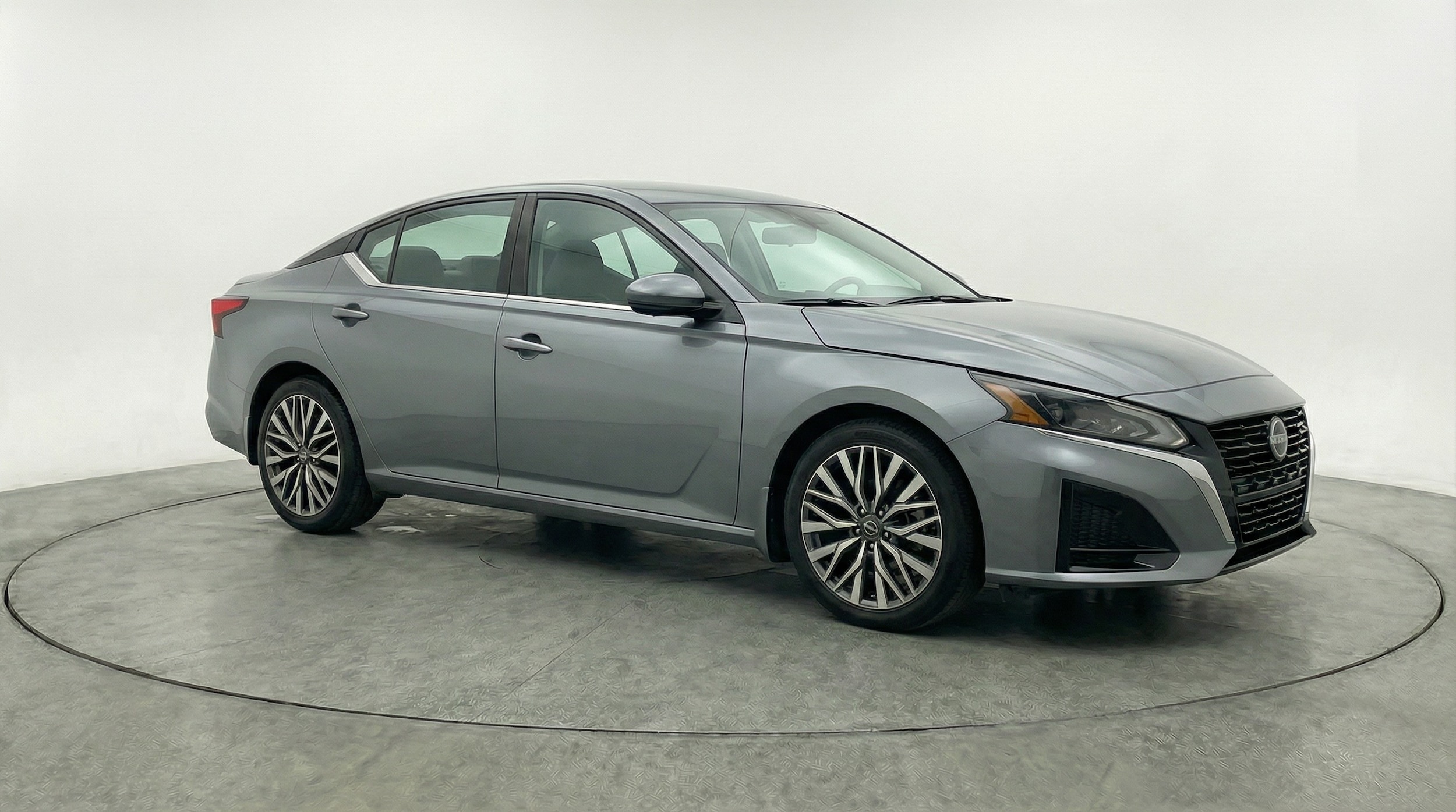 Thumbnail: 2025 Nissan Altima - 1