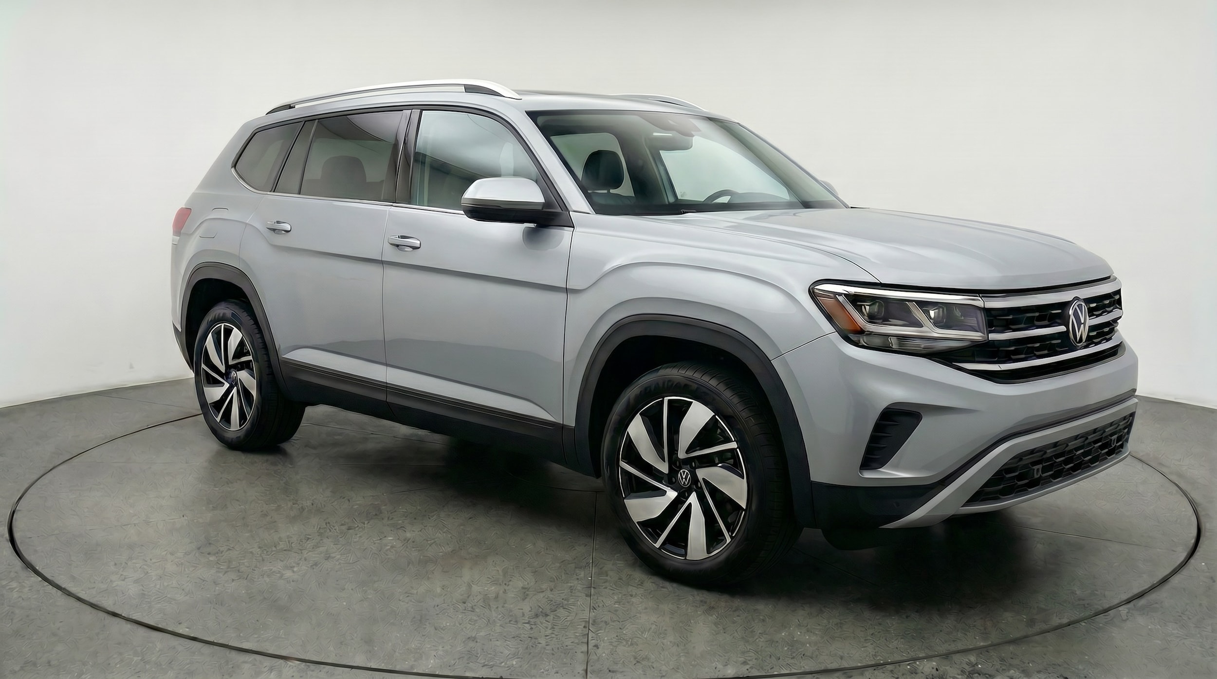 Thumbnail: 2026 Volkswagen Atlas - 1