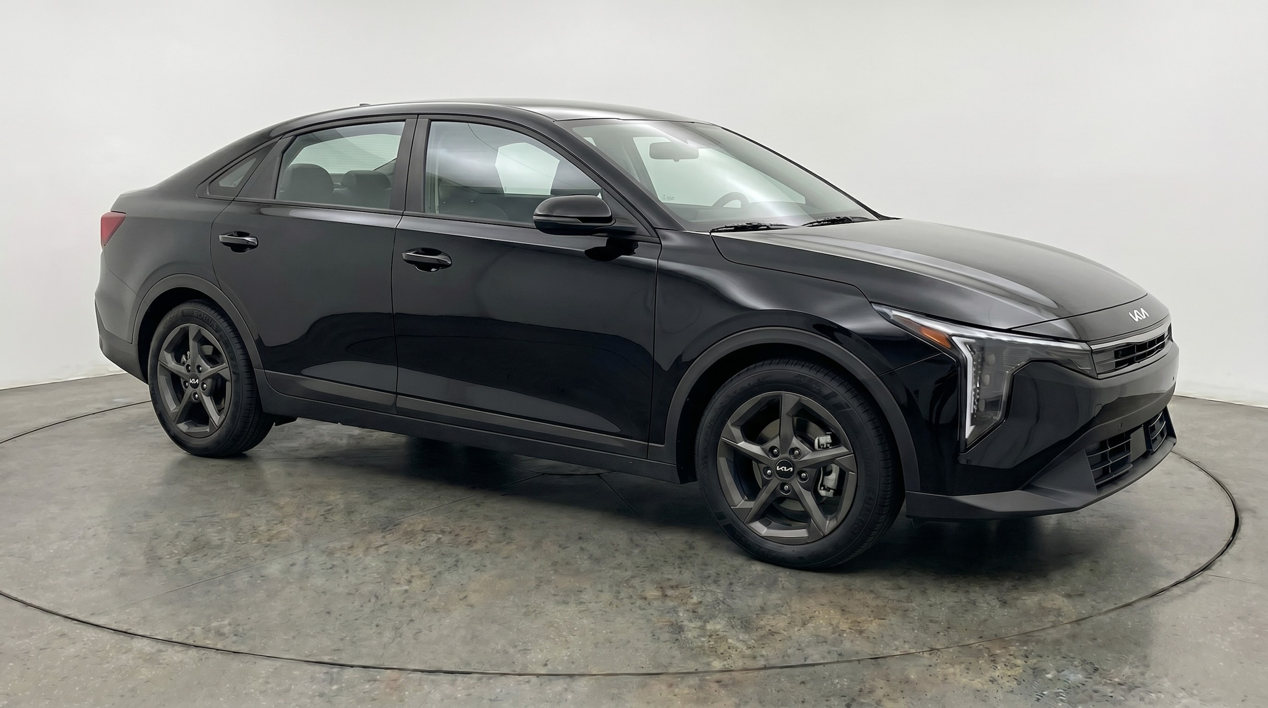 Thumbnail: 2026 Kia K4 - 1