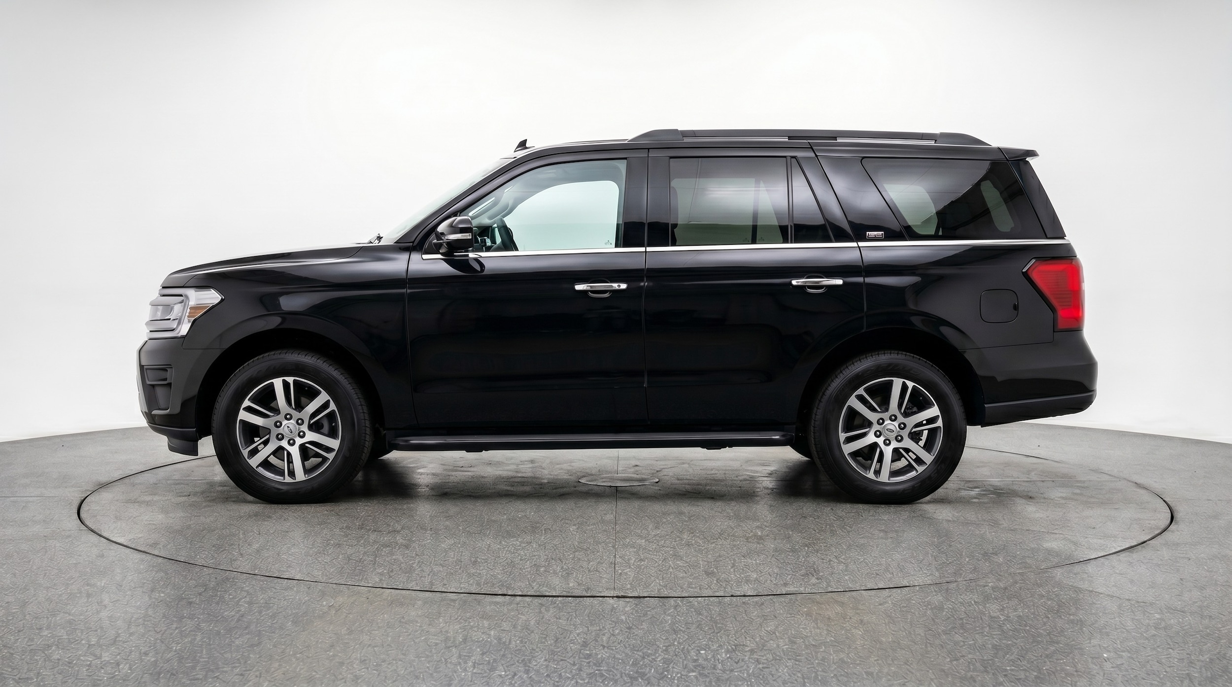 Thumbnail: 2024 Ford Expedition - 4