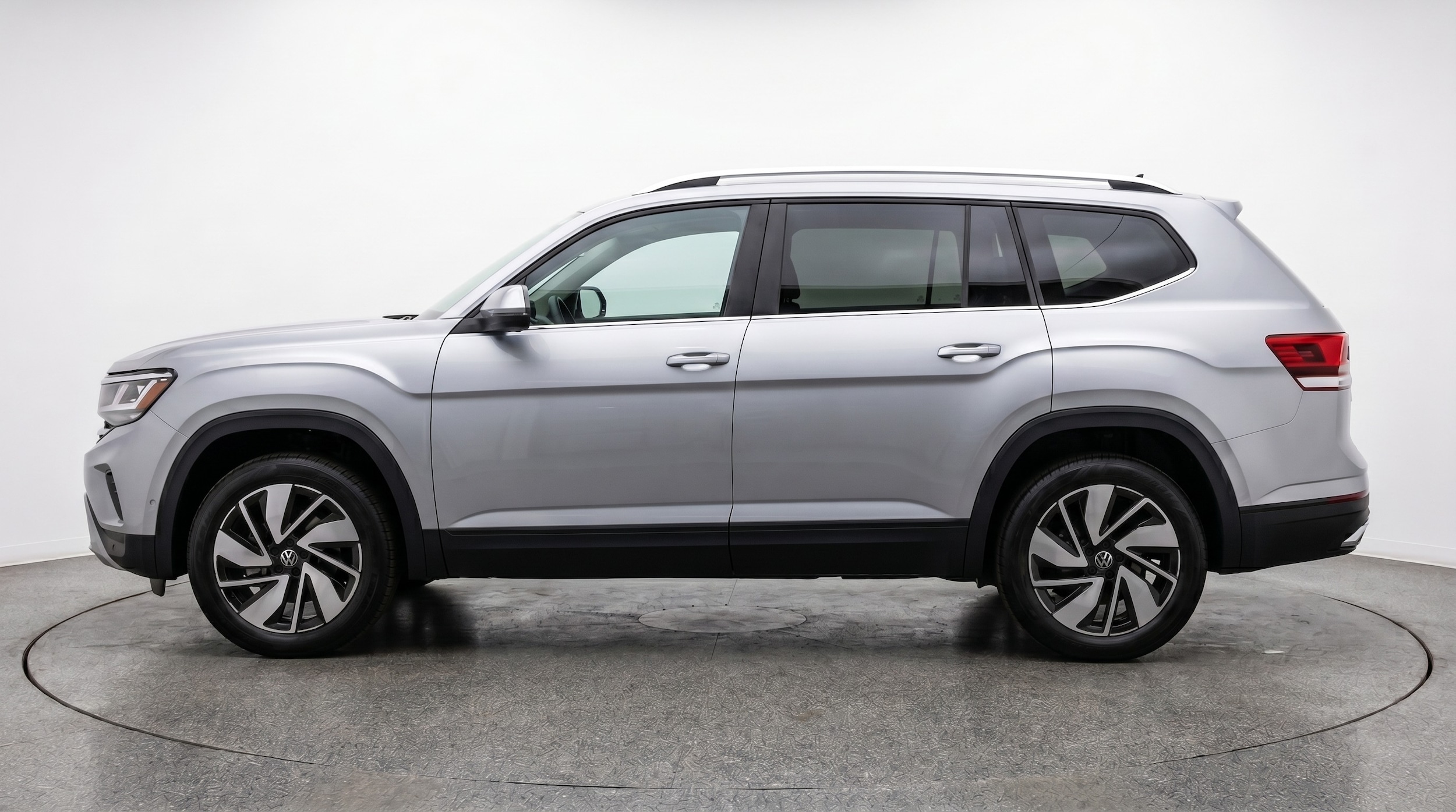 Thumbnail: 2026 Volkswagen Atlas - 4