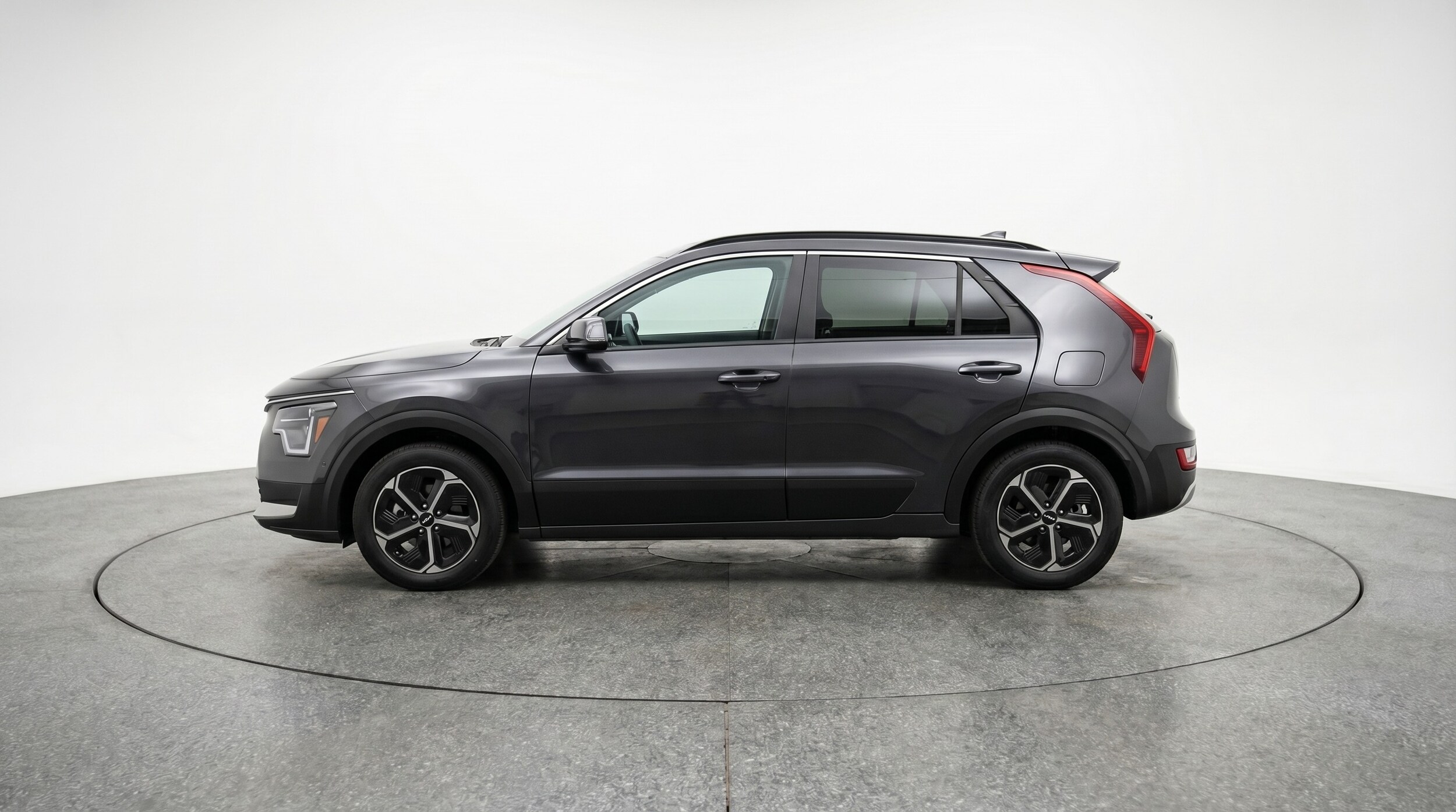 Thumbnail: 2026 Kia Niro - 4