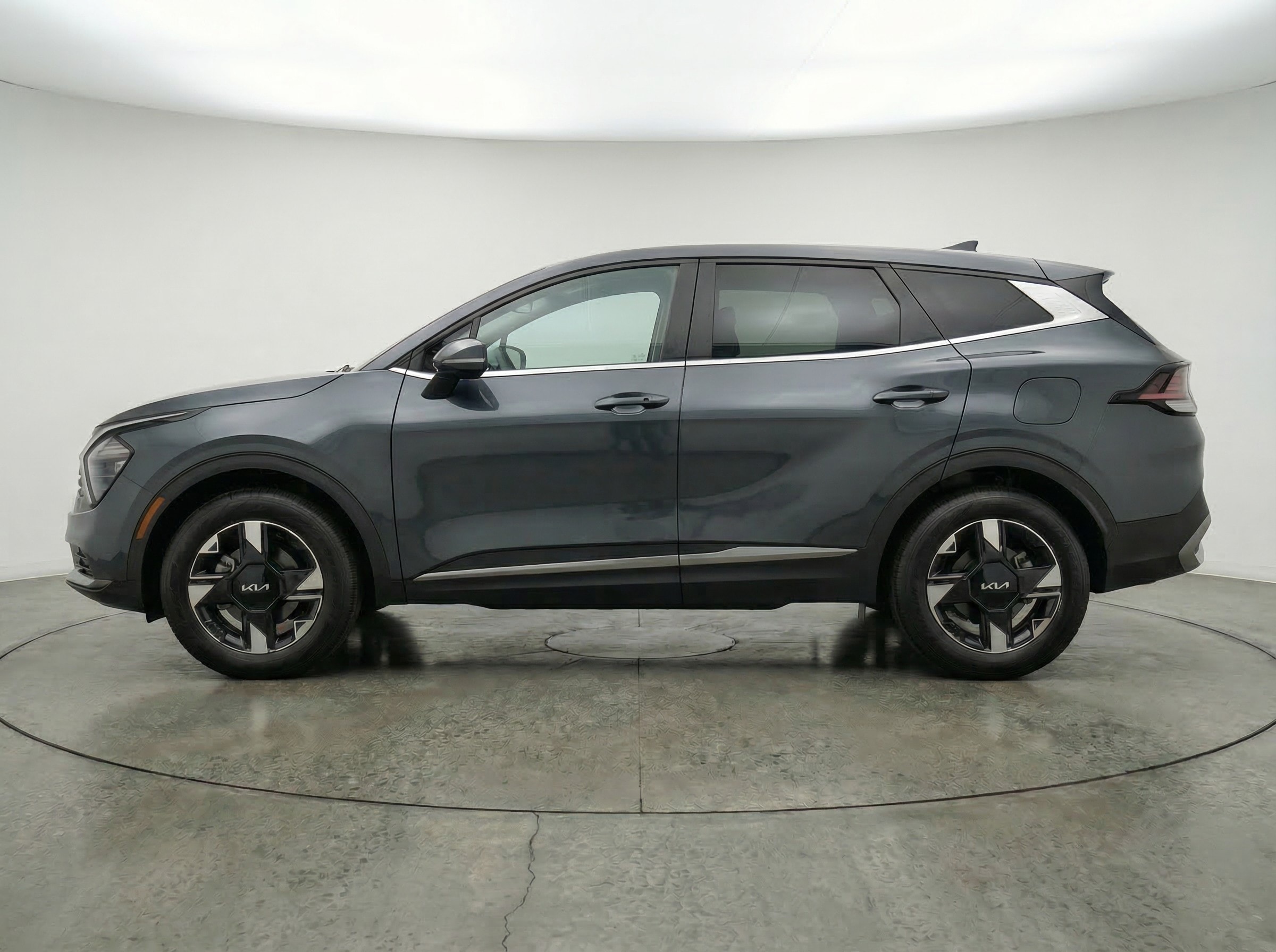 Thumbnail: 2026 Kia Sportage - 4