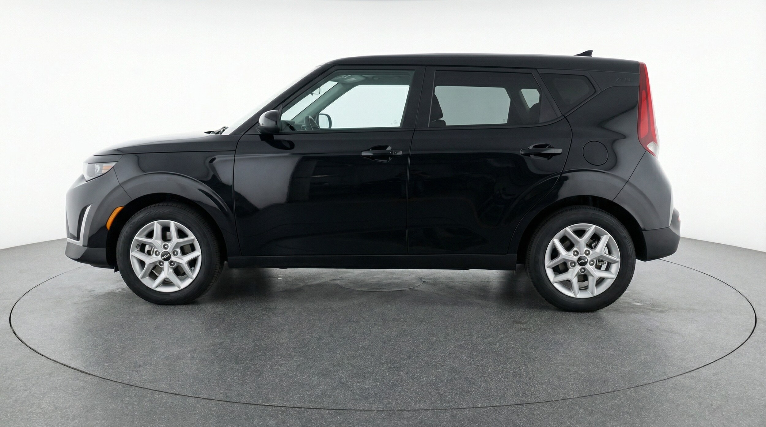 Thumbnail: 2025 Kia Soul - 4