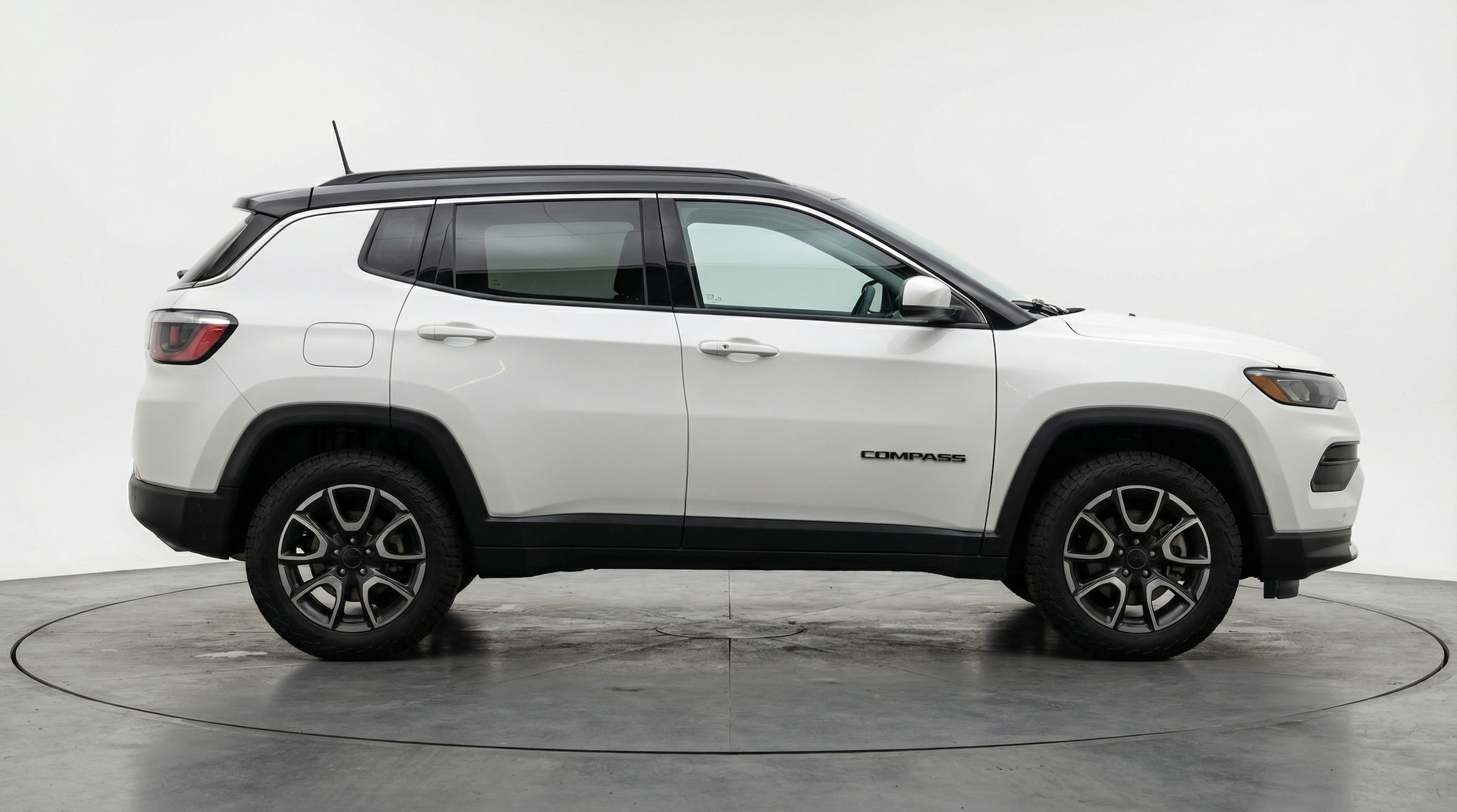 Thumbnail: 2025 Jeep Compass - 8
