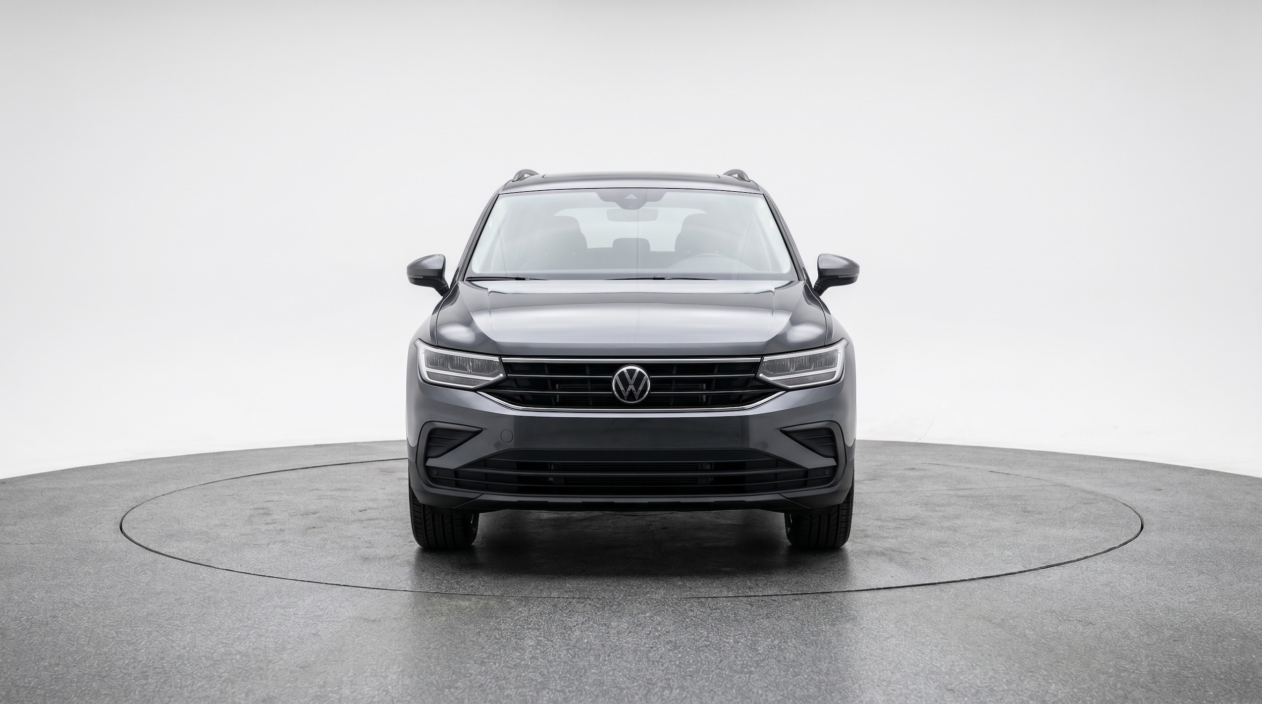 Thumbnail: 2026 Volkswagen Tiguan - 2