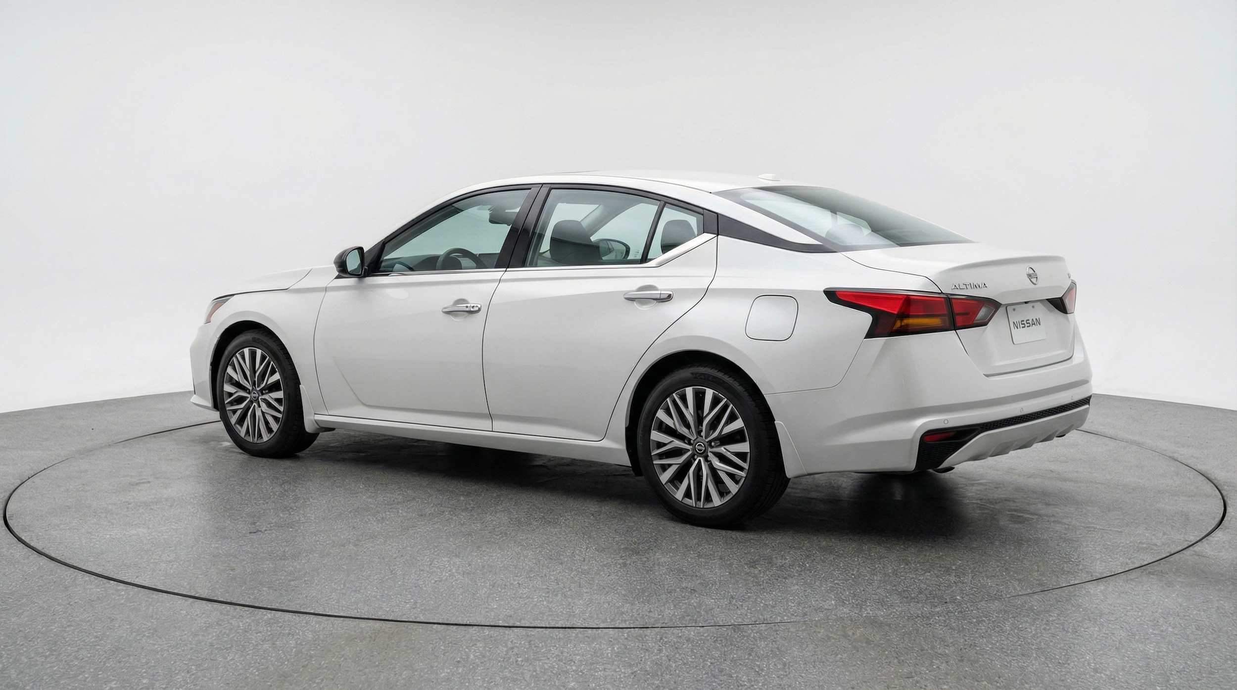 Thumbnail: 2025 Nissan Altima - 5