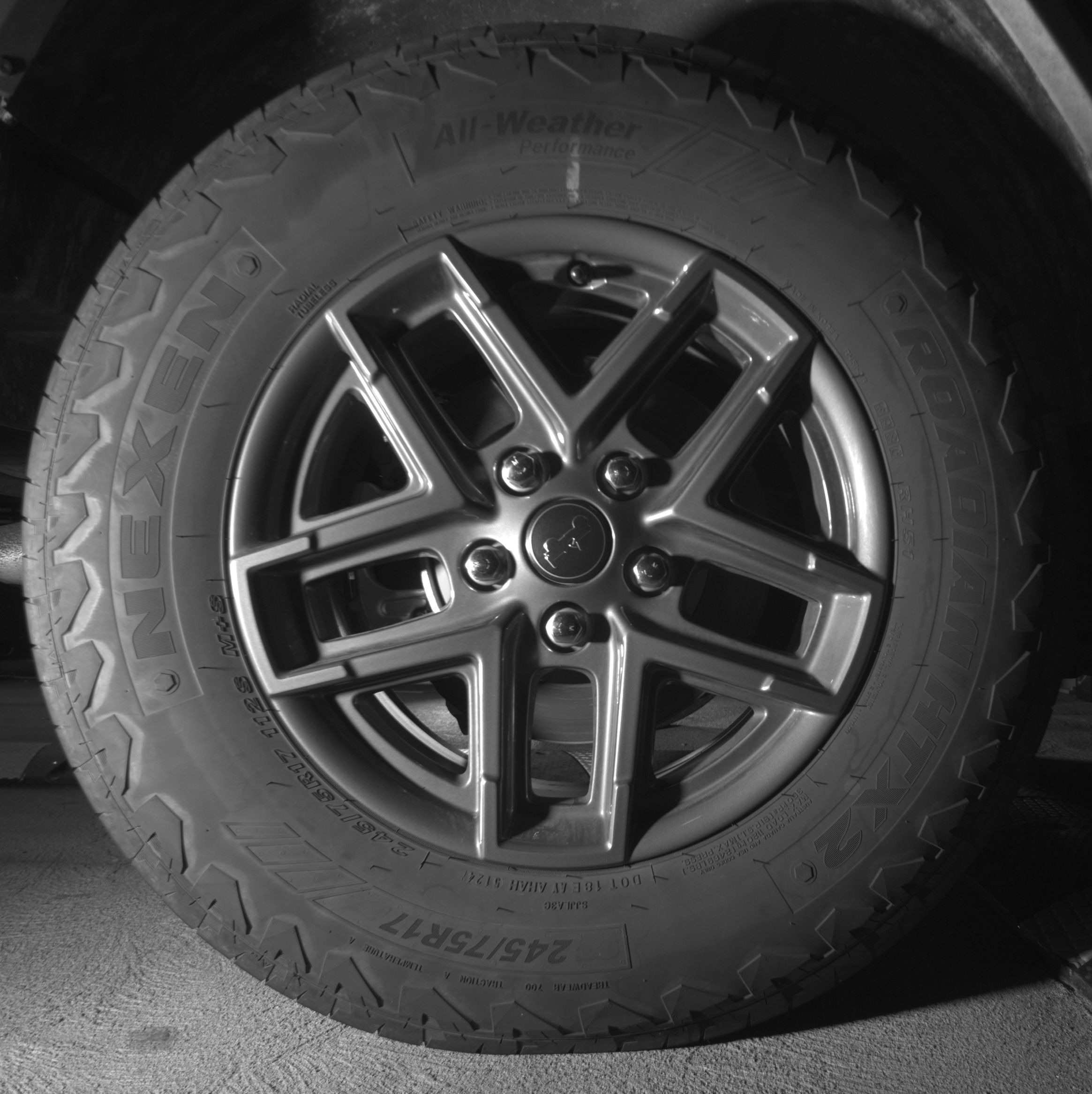 Thumbnail: 2025 Jeep Wrangler - 12