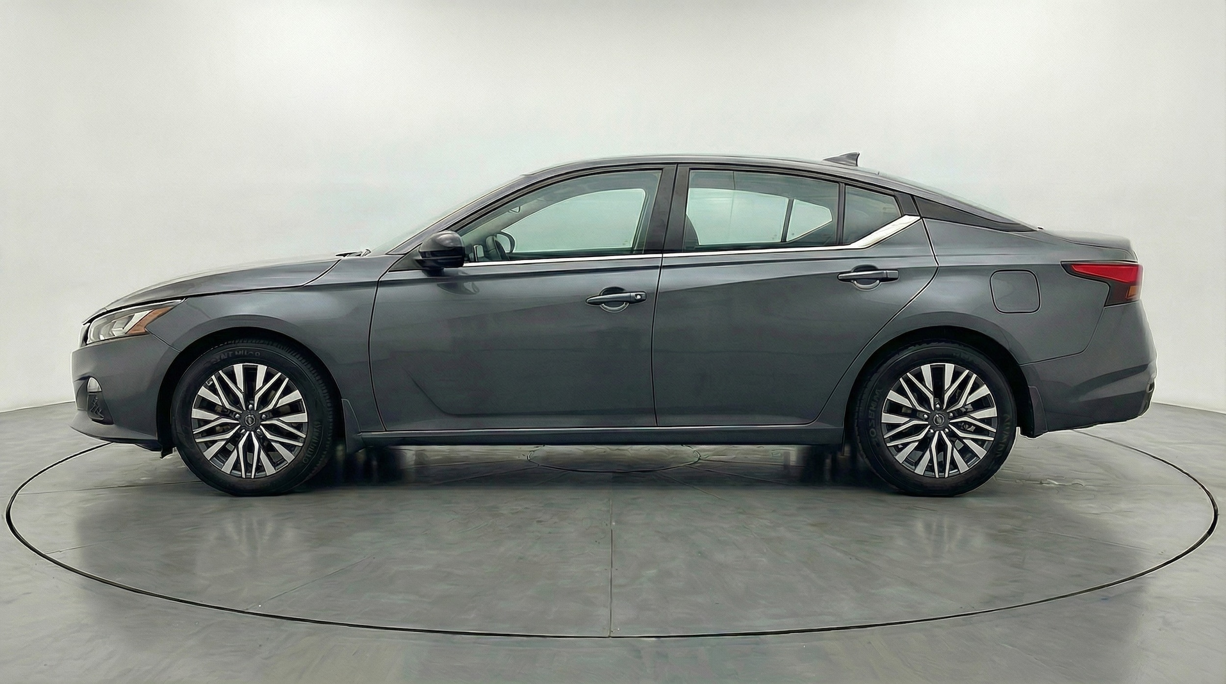 Thumbnail: 2025 Nissan Altima - 4