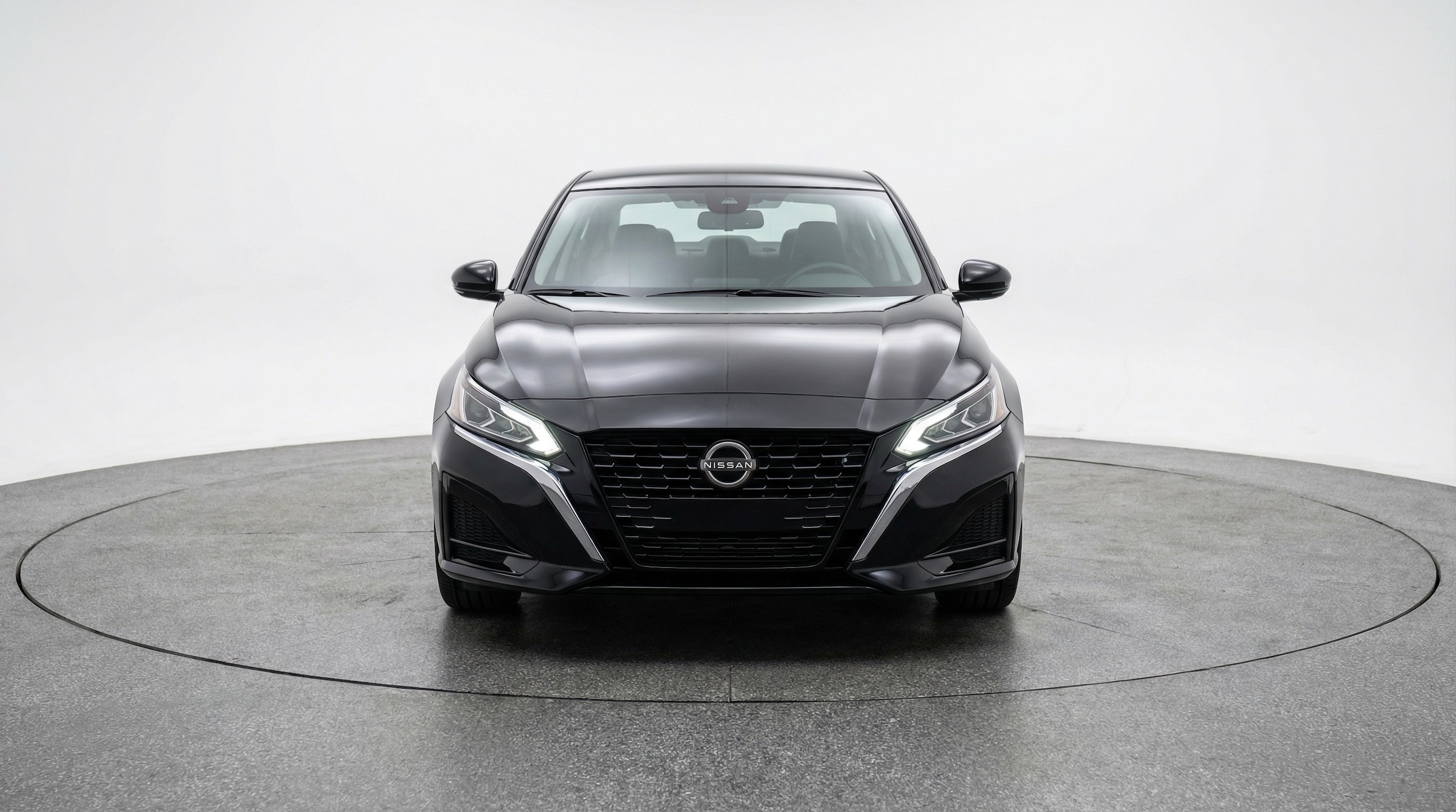 Thumbnail: 2025 Nissan Altima - 2