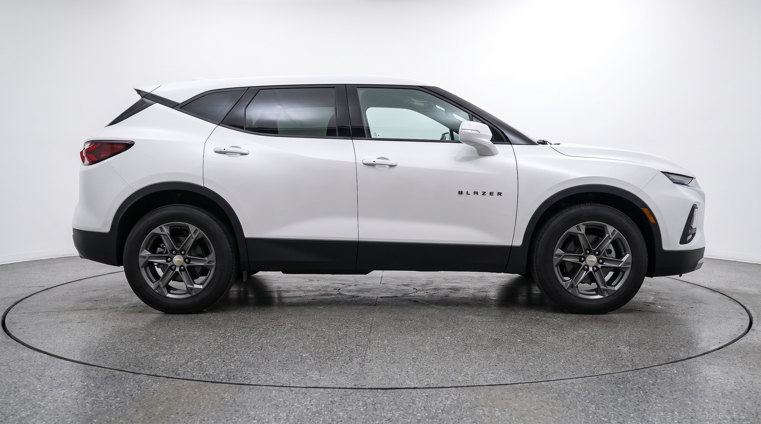 Thumbnail: 2025 Chevrolet Blazer - 8