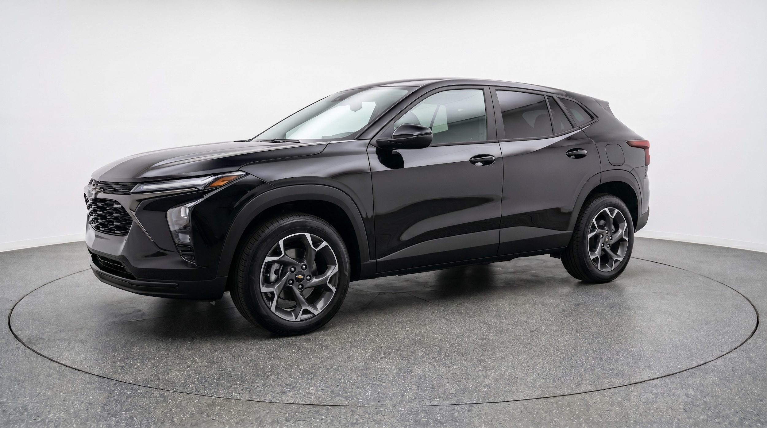 Thumbnail: 2025 Chevrolet Trax - 3