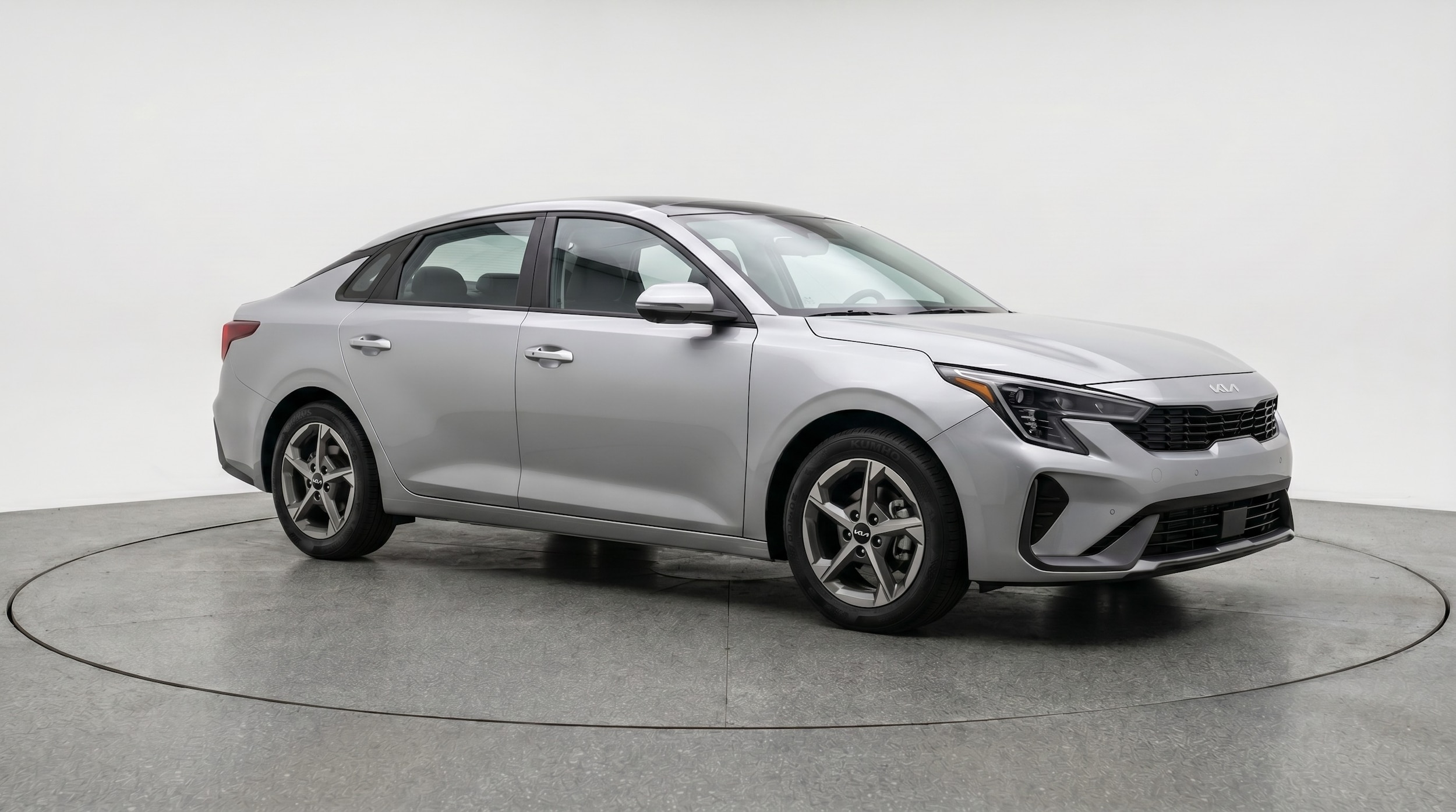 Thumbnail: 2026 Kia K4 - 1