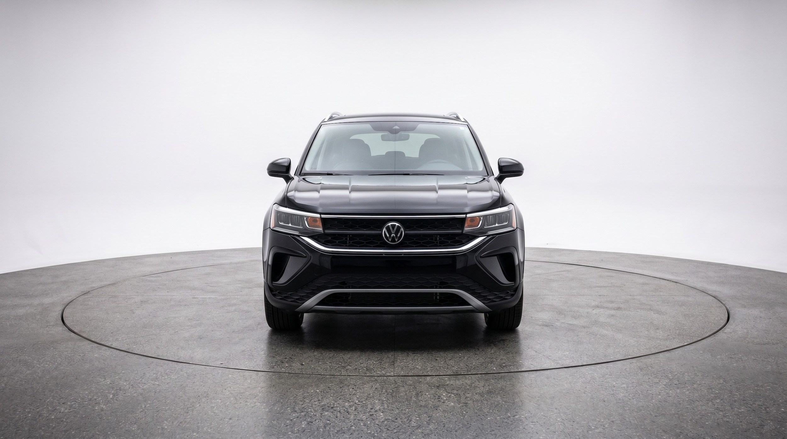 Thumbnail: 2025 Volkswagen Taos - 2