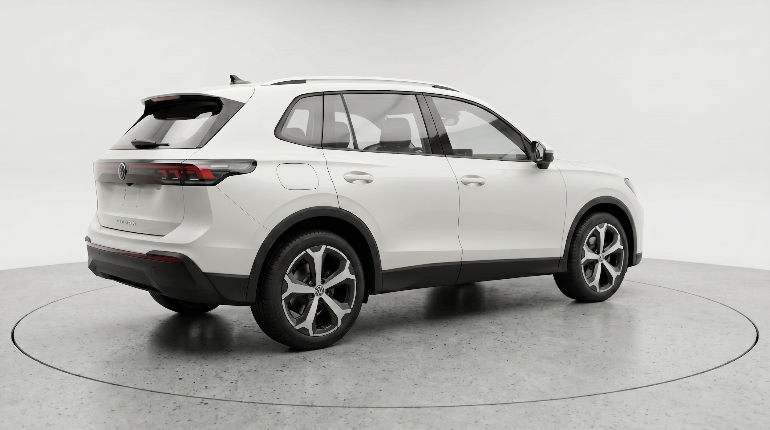 Thumbnail: 2026 Volkswagen Tiguan - 7