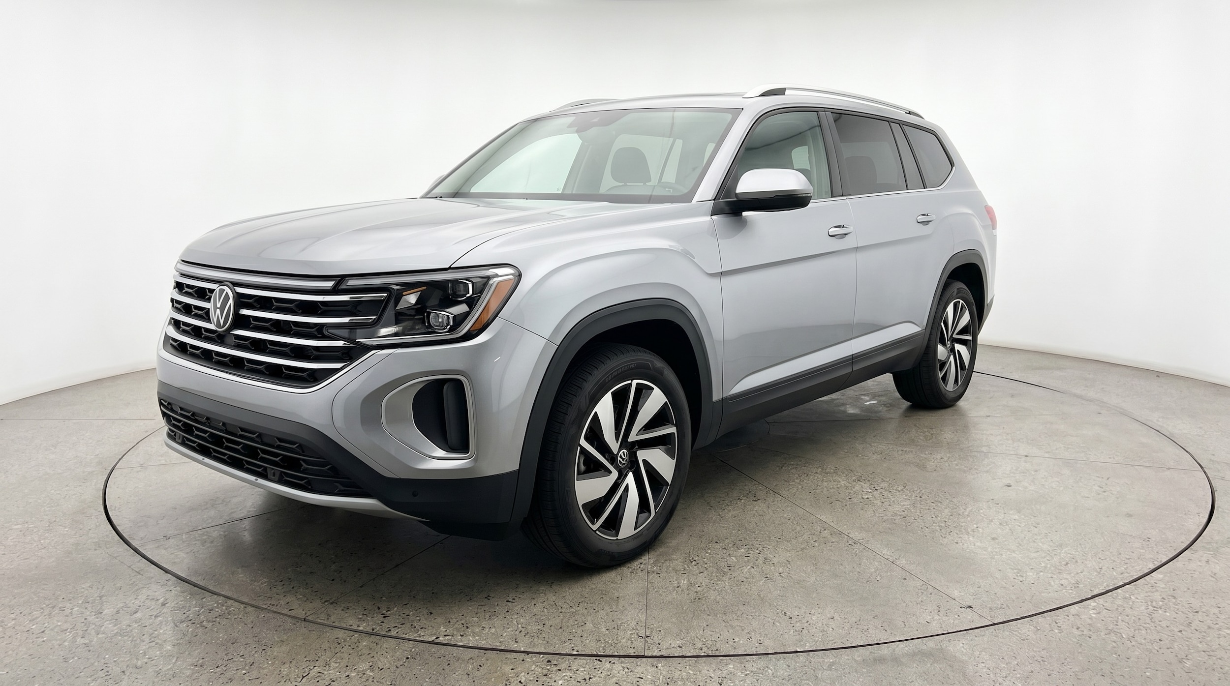 Thumbnail: 2026 Volkswagen Atlas - 3