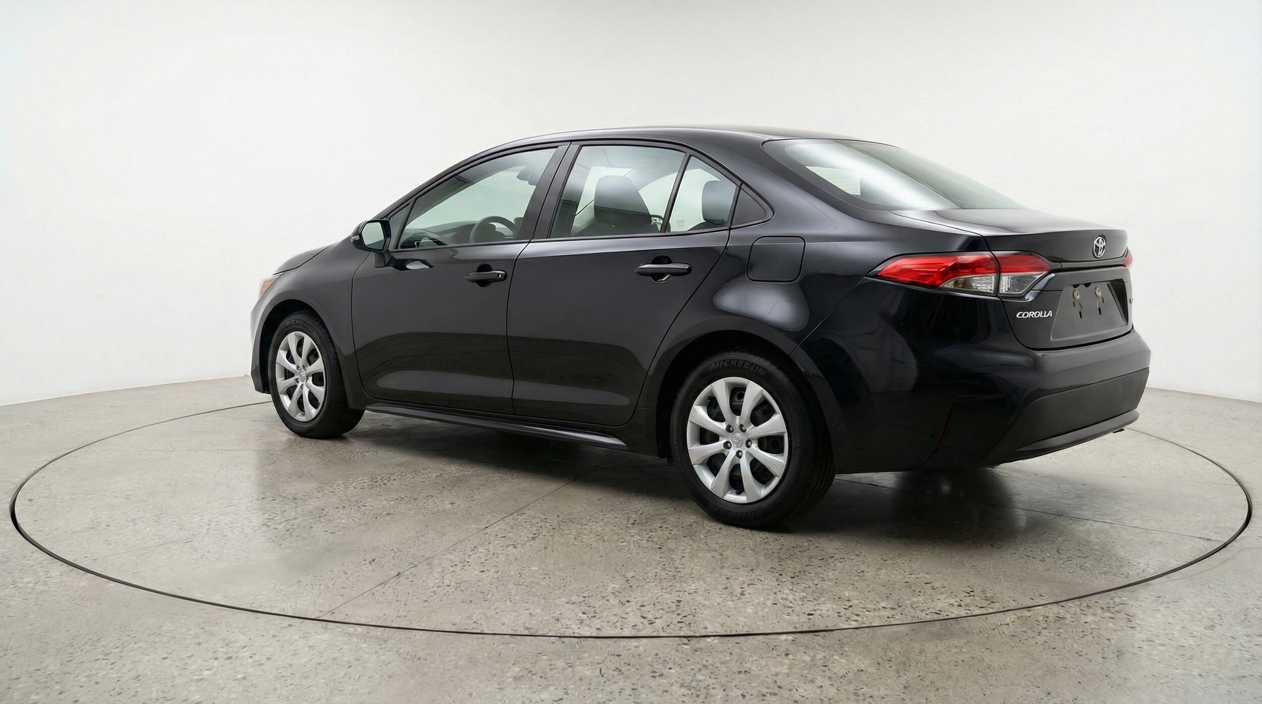 Thumbnail: 2025 Toyota Corolla - 5