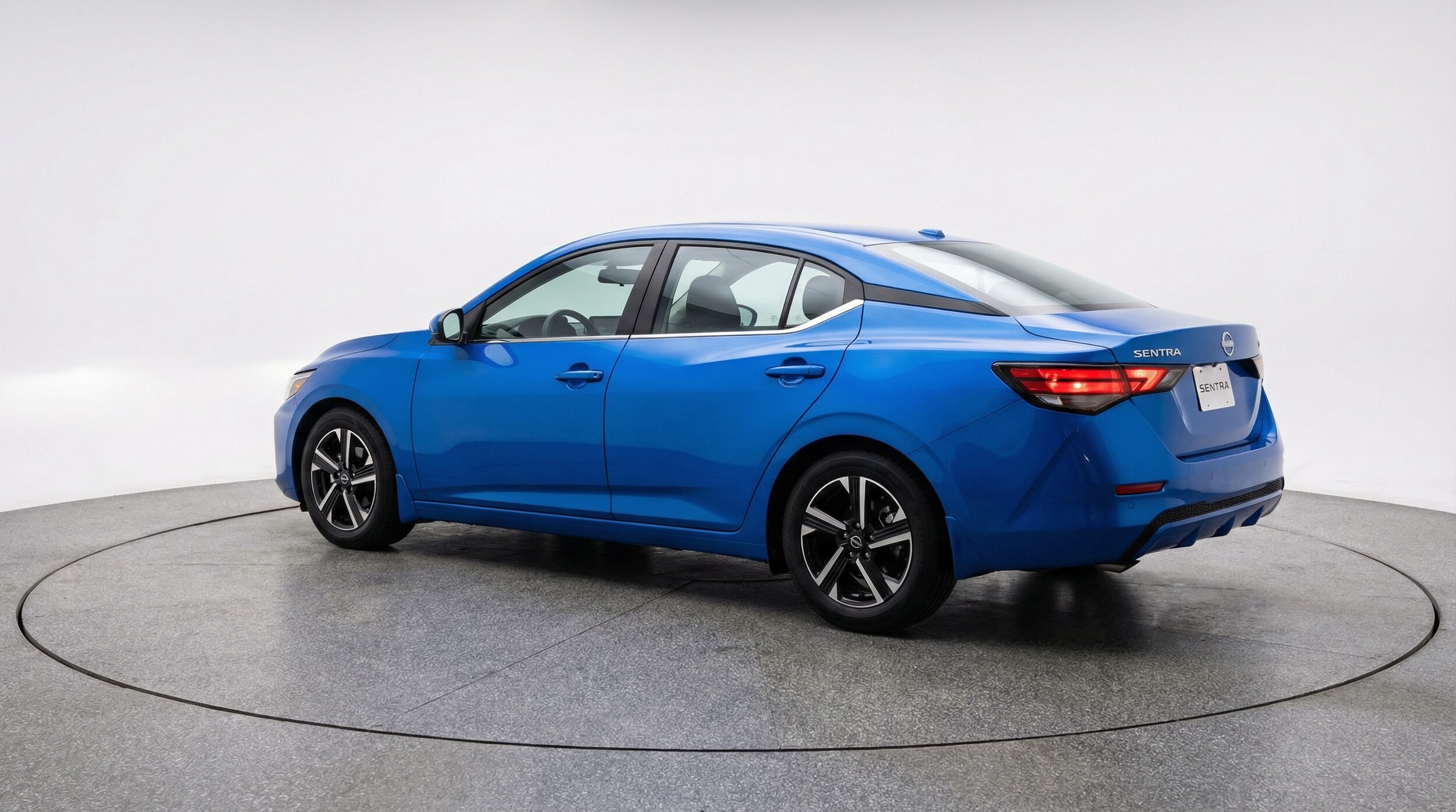 Thumbnail: 2025 Nissan Sentra - 5