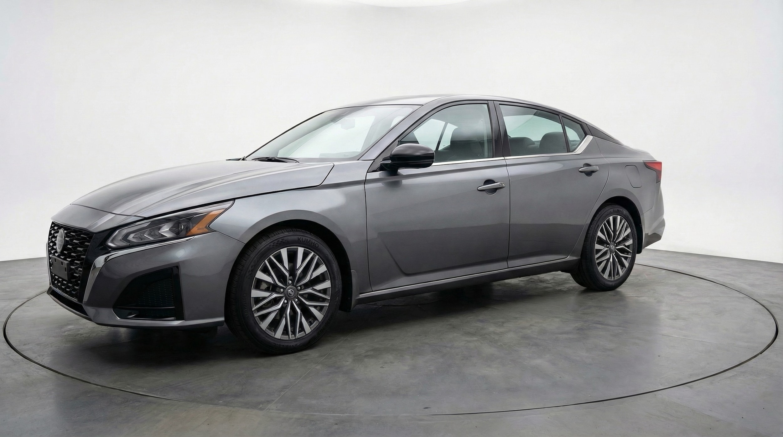 Thumbnail: 2025 Nissan Altima - 3