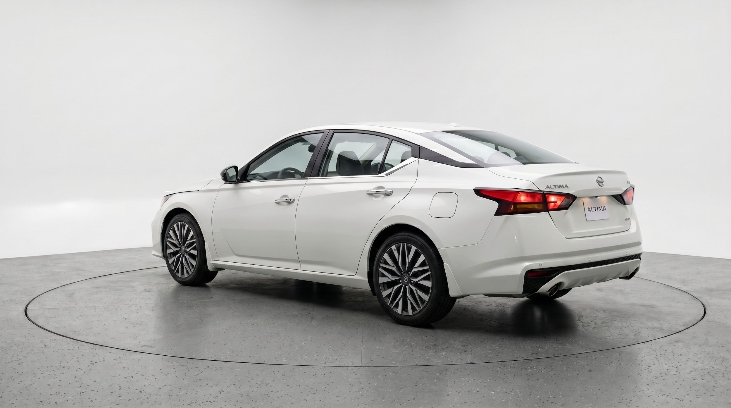 Thumbnail: 2025 Nissan Altima - 5