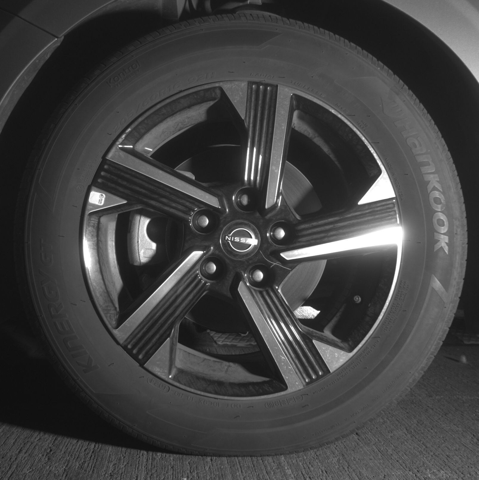 Thumbnail: 2025 Nissan Sentra - 9