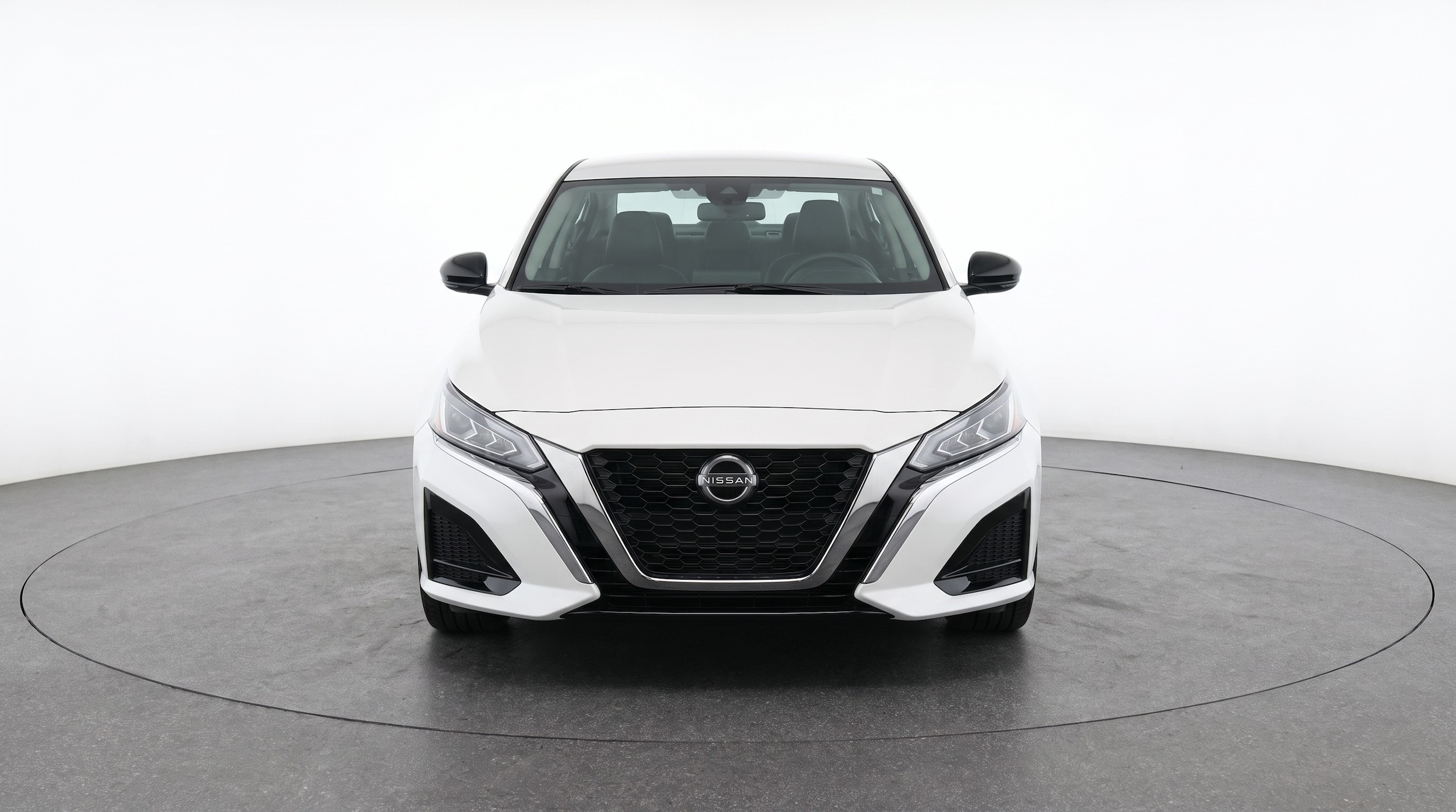 Thumbnail: 2025 Nissan Altima - 2