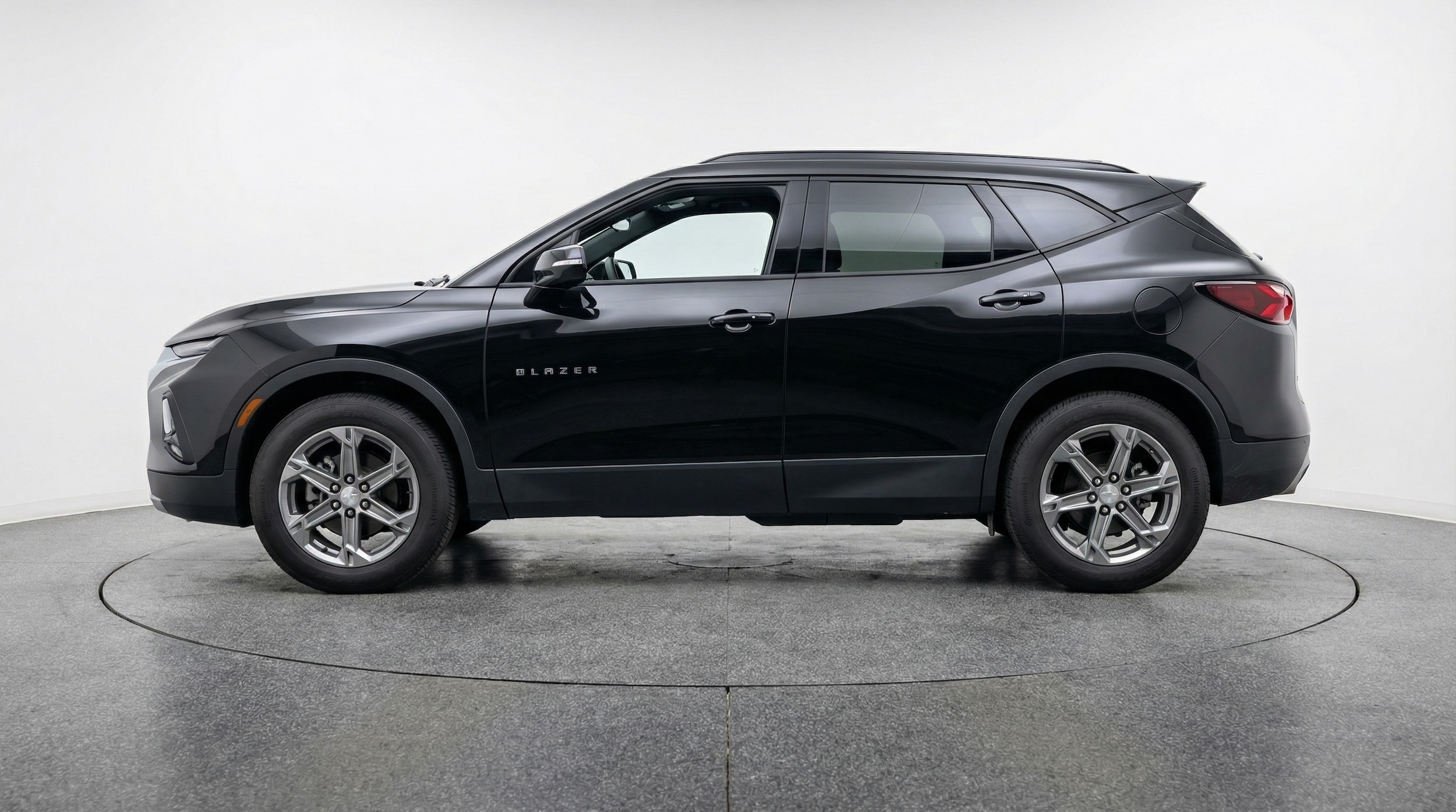 Thumbnail: 2025 Chevrolet Blazer - 4