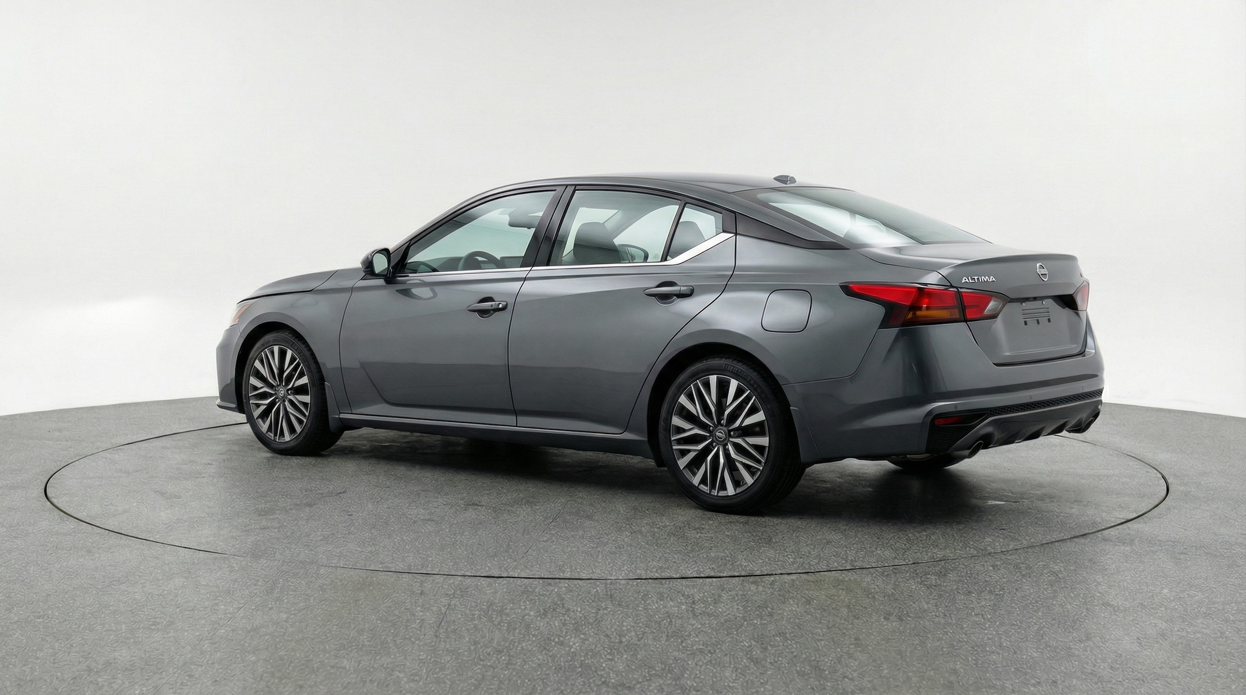 Thumbnail: 2025 Nissan Altima - 5