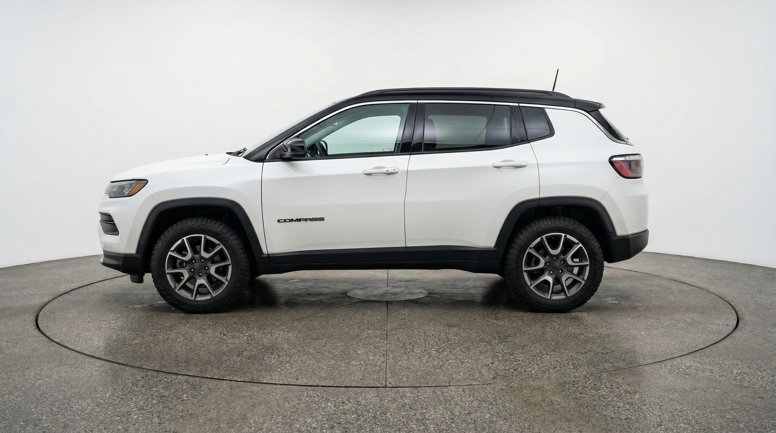 Thumbnail: 2025 Jeep Compass - 4