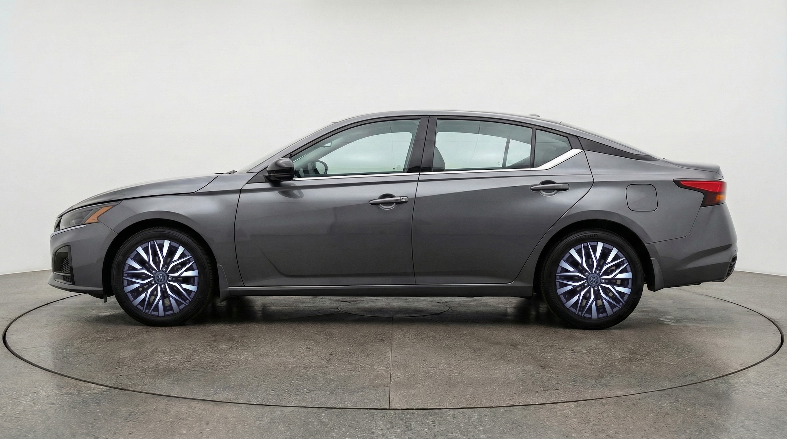 Thumbnail: 2025 Nissan Altima - 4