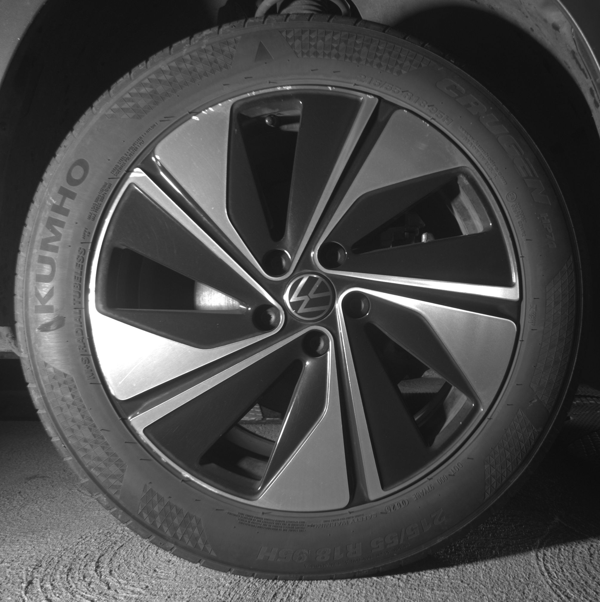 Thumbnail: 2025 Volkswagen Taos - 10