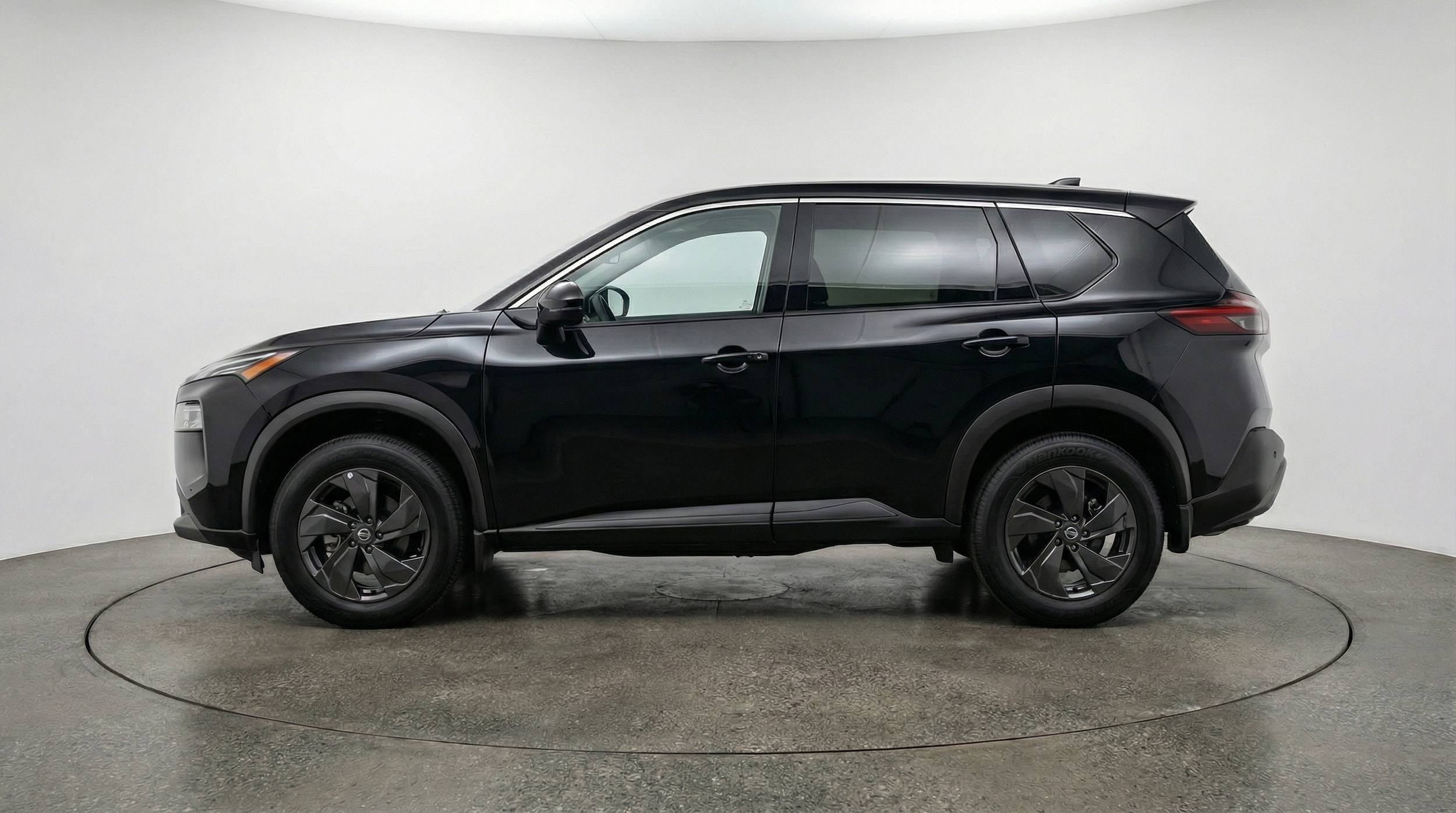 Thumbnail: 2026 Nissan Rogue - 4