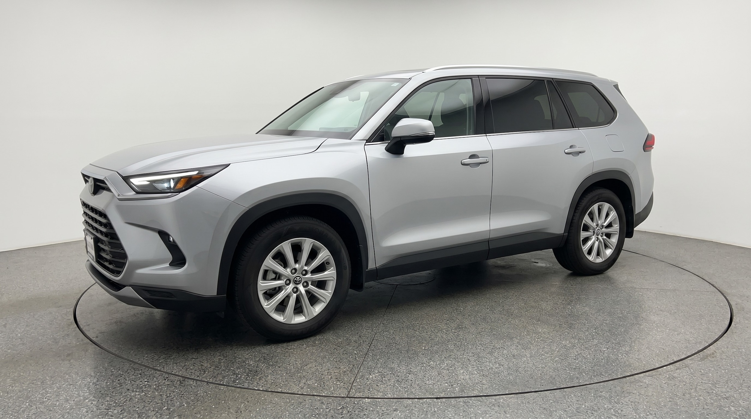 Thumbnail: 2025 Toyota Grand Highlander - 3