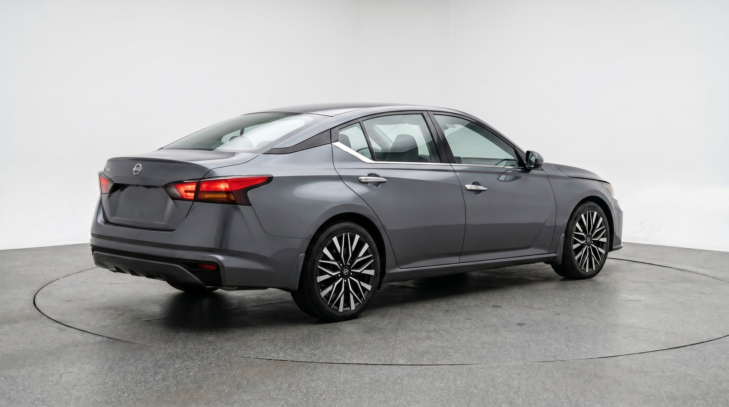 Thumbnail: 2025 Nissan Altima - 7
