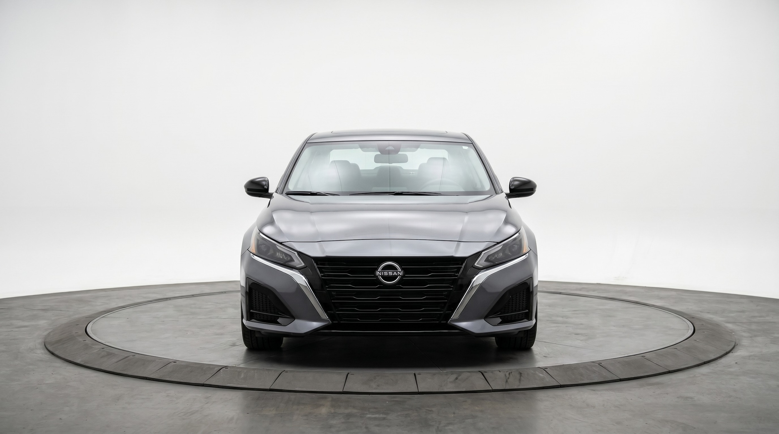 Thumbnail: 2025 Nissan Altima - 2