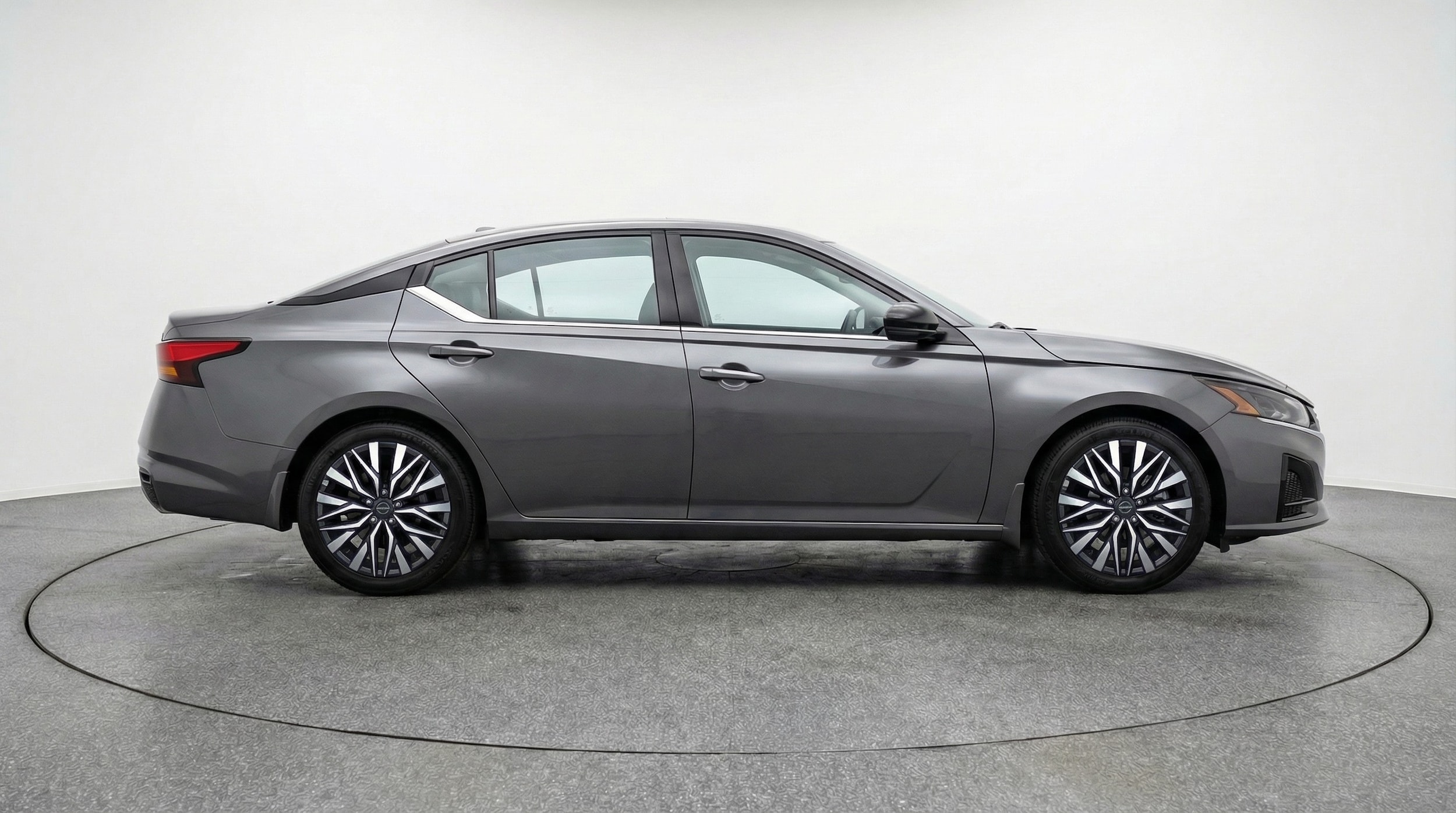 Thumbnail: 2025 Nissan Altima - 8