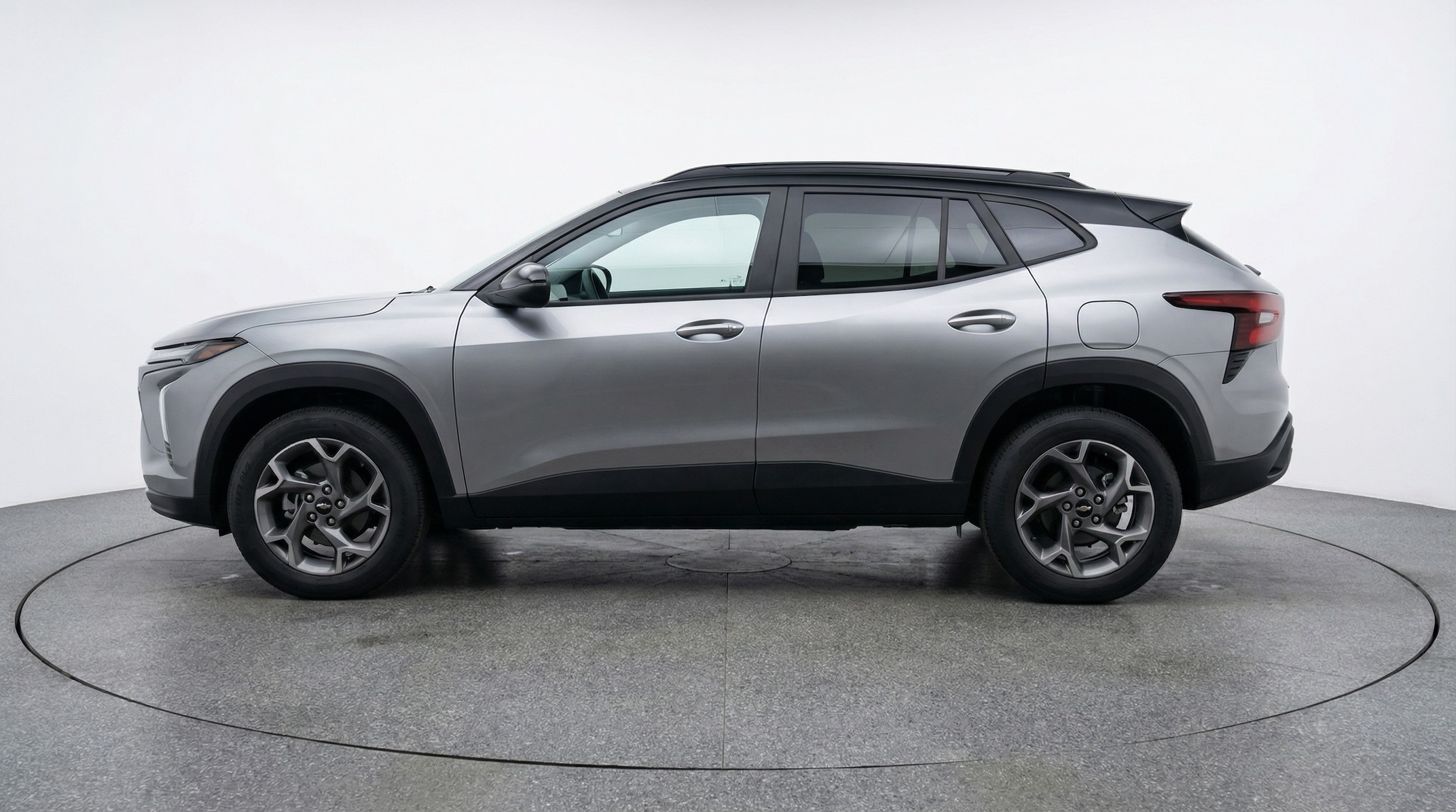 Thumbnail: 2025 Chevrolet Trax - 4