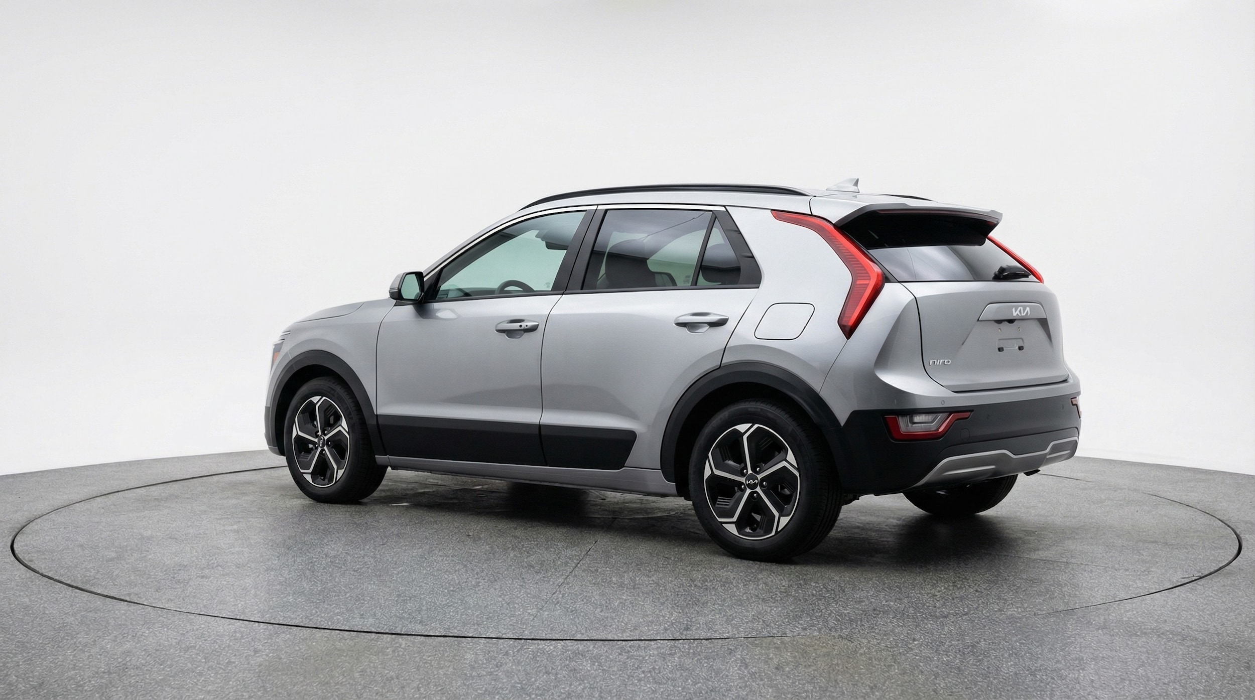 Thumbnail: 2026 Kia Niro - 5