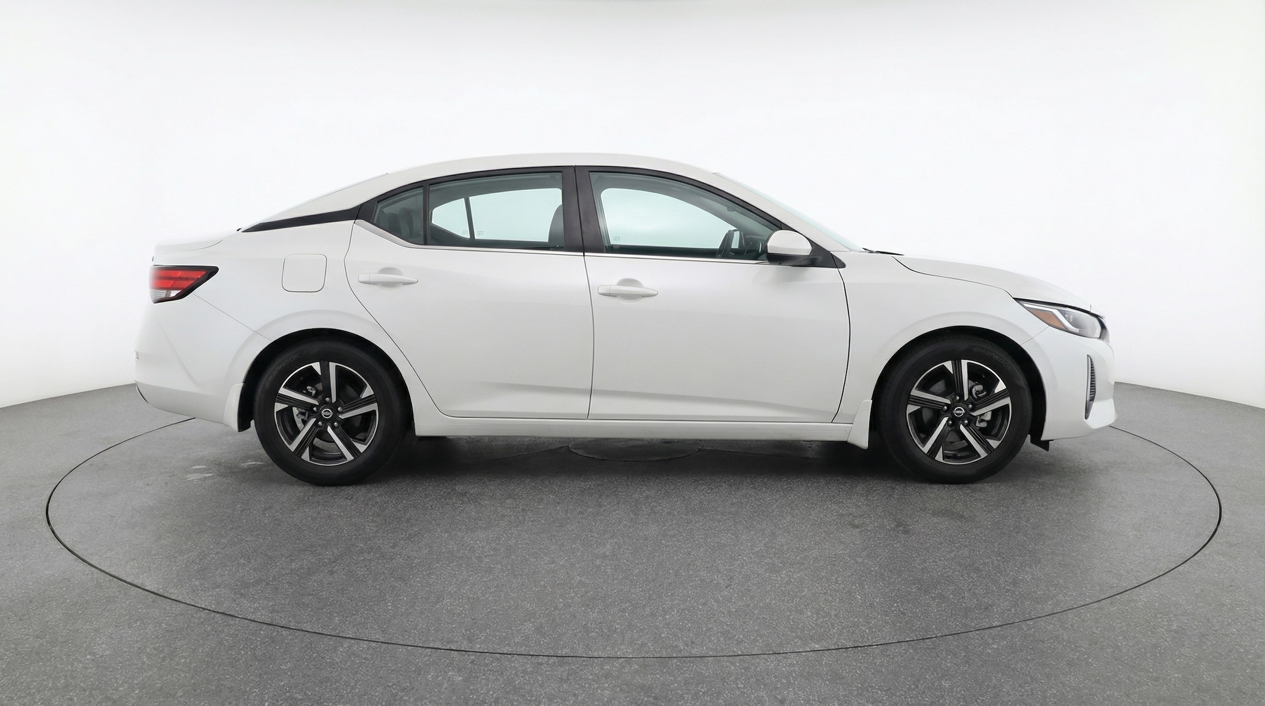 Thumbnail: 2025 Nissan Sentra - 8