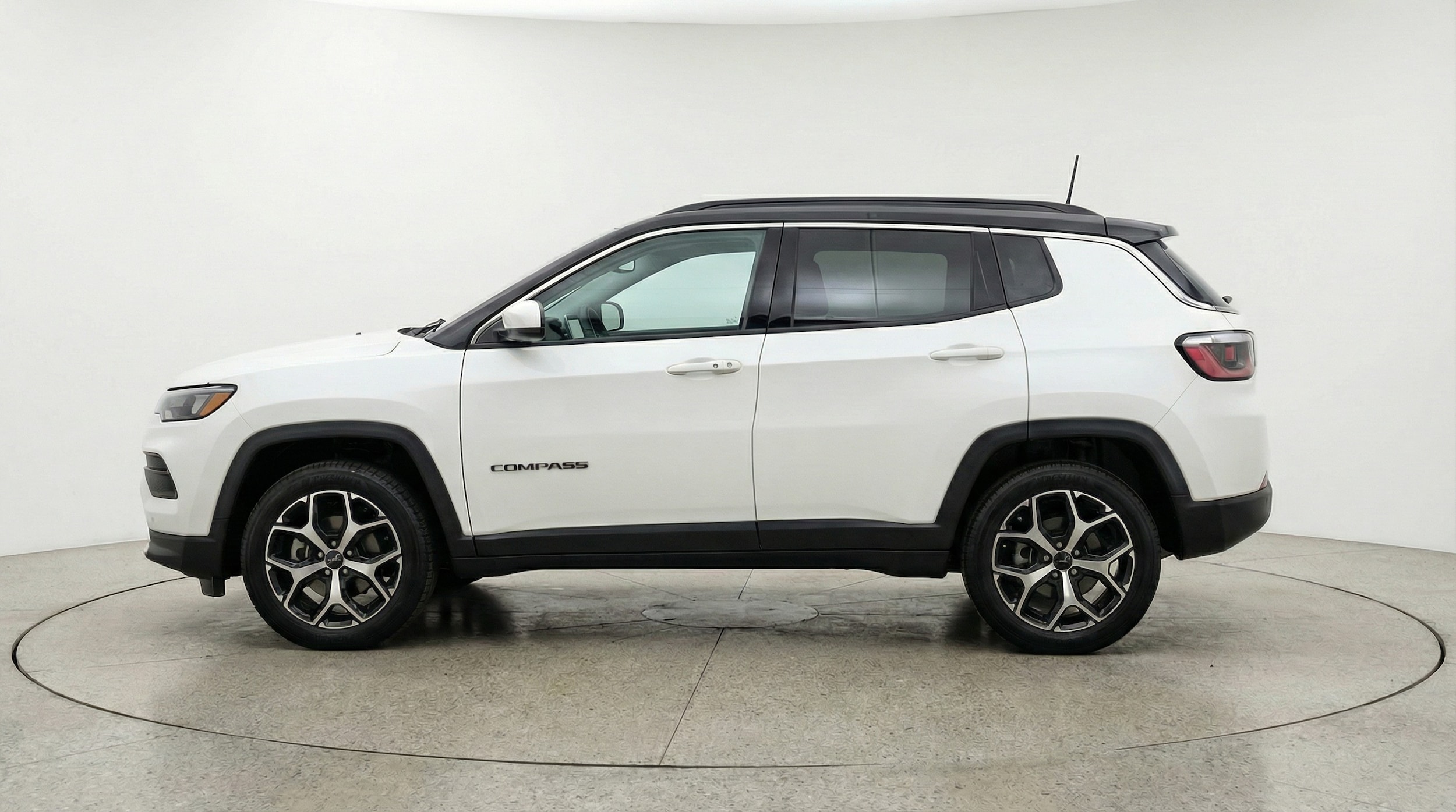 Thumbnail: 2025 Jeep Compass - 4